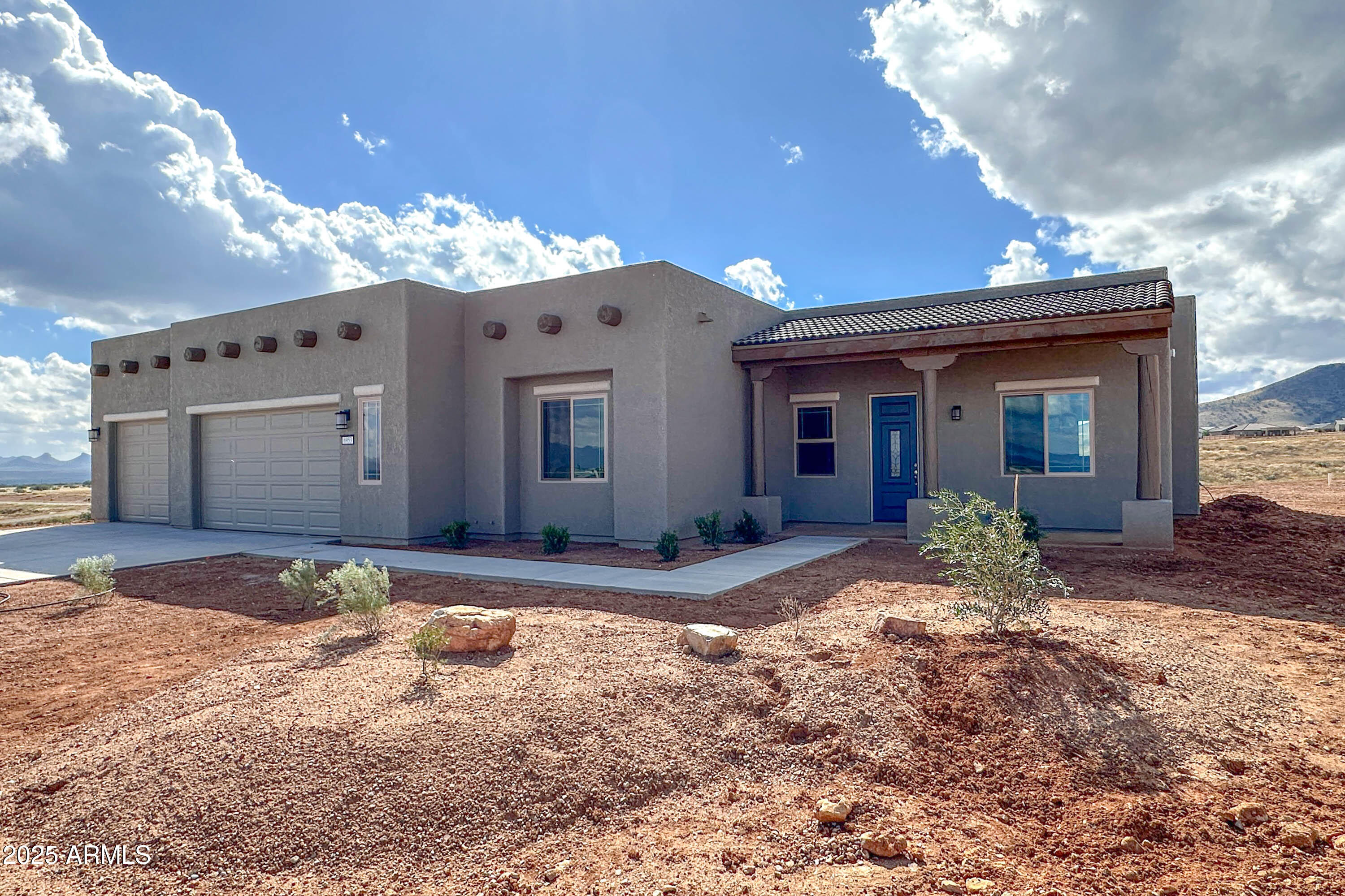 KINGS RANCH AT CORONADO - Residential