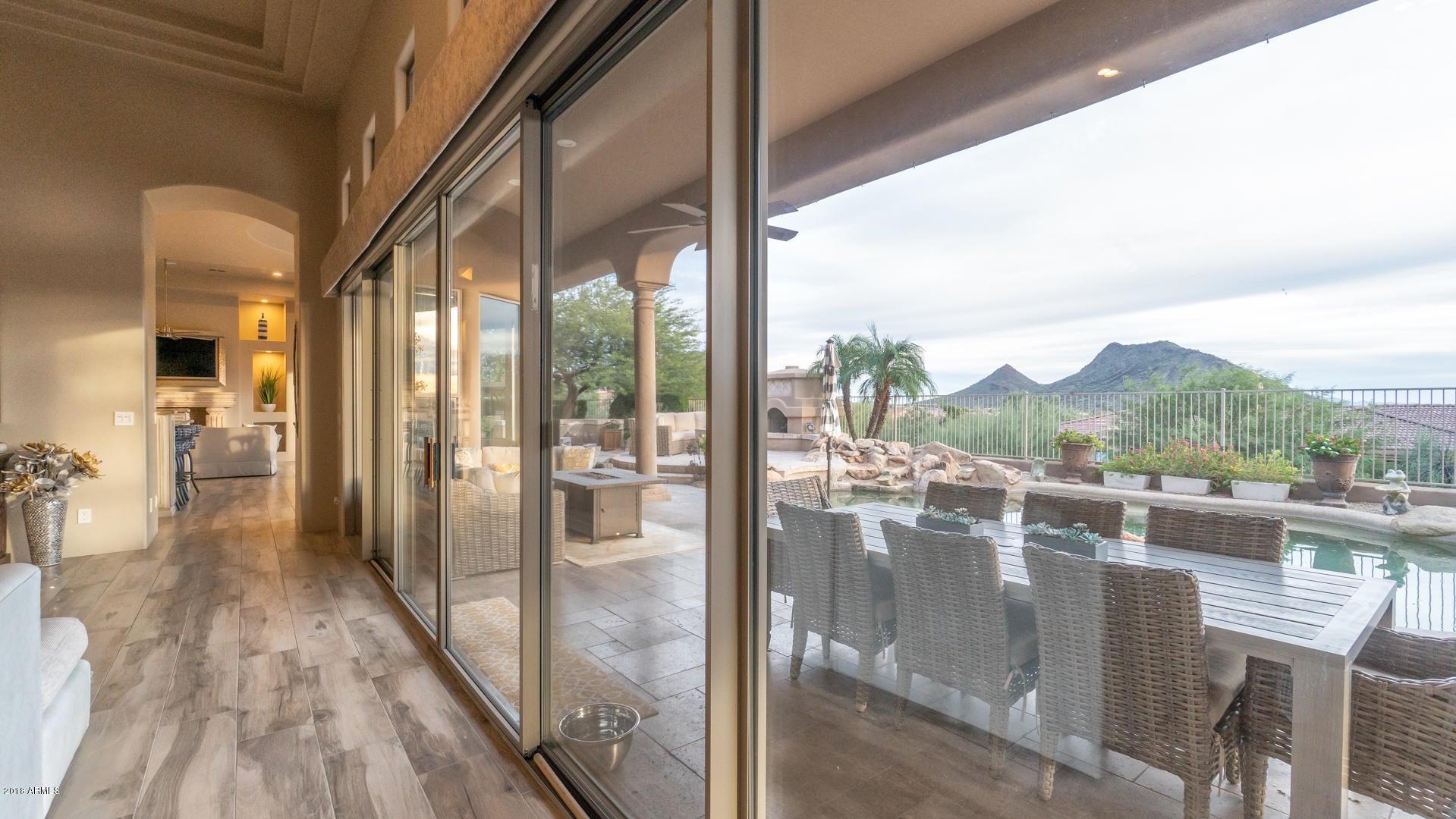 VILLA MONTAVO - Residential