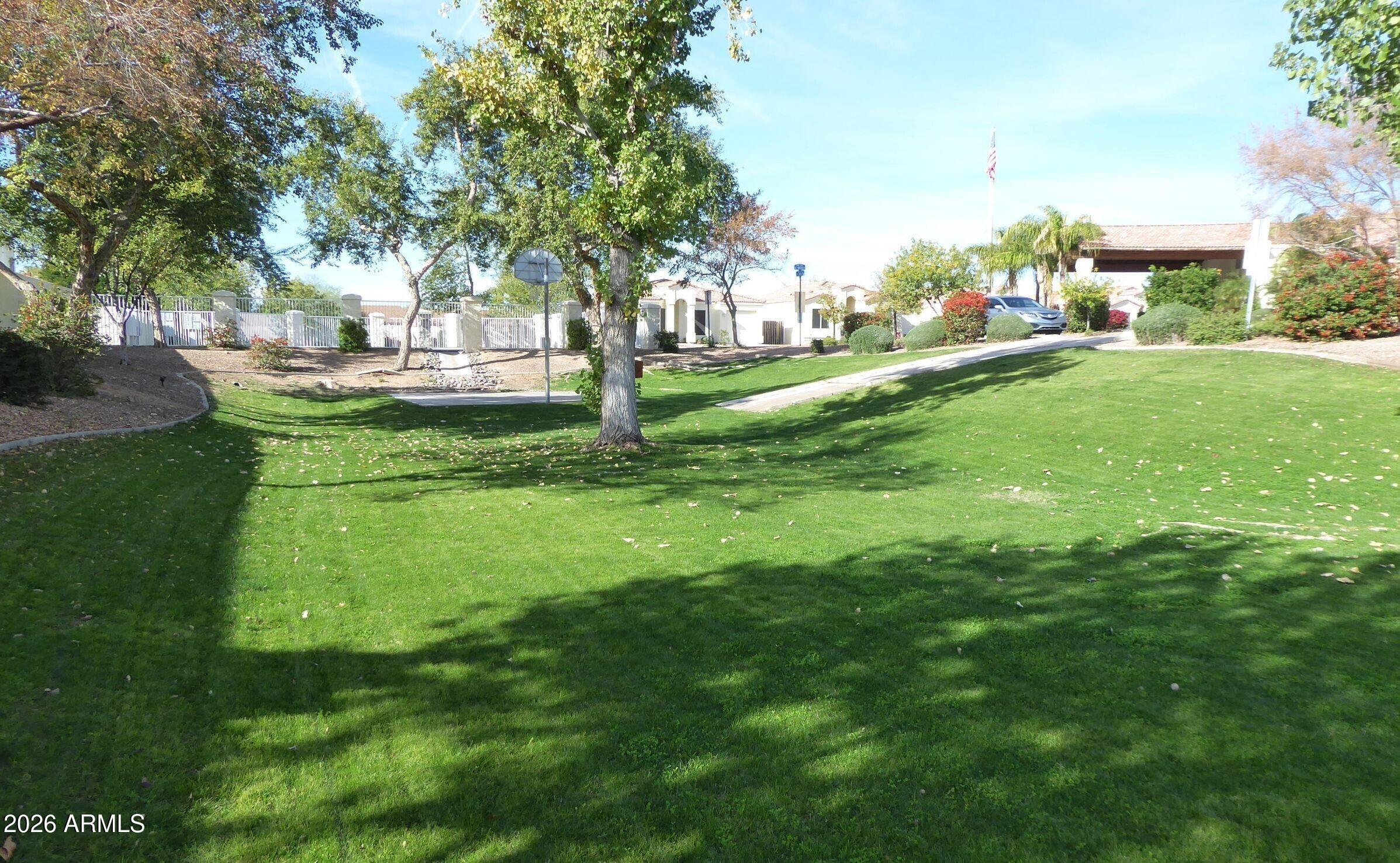 LOST DUTCHMAN VILLAS - Residential