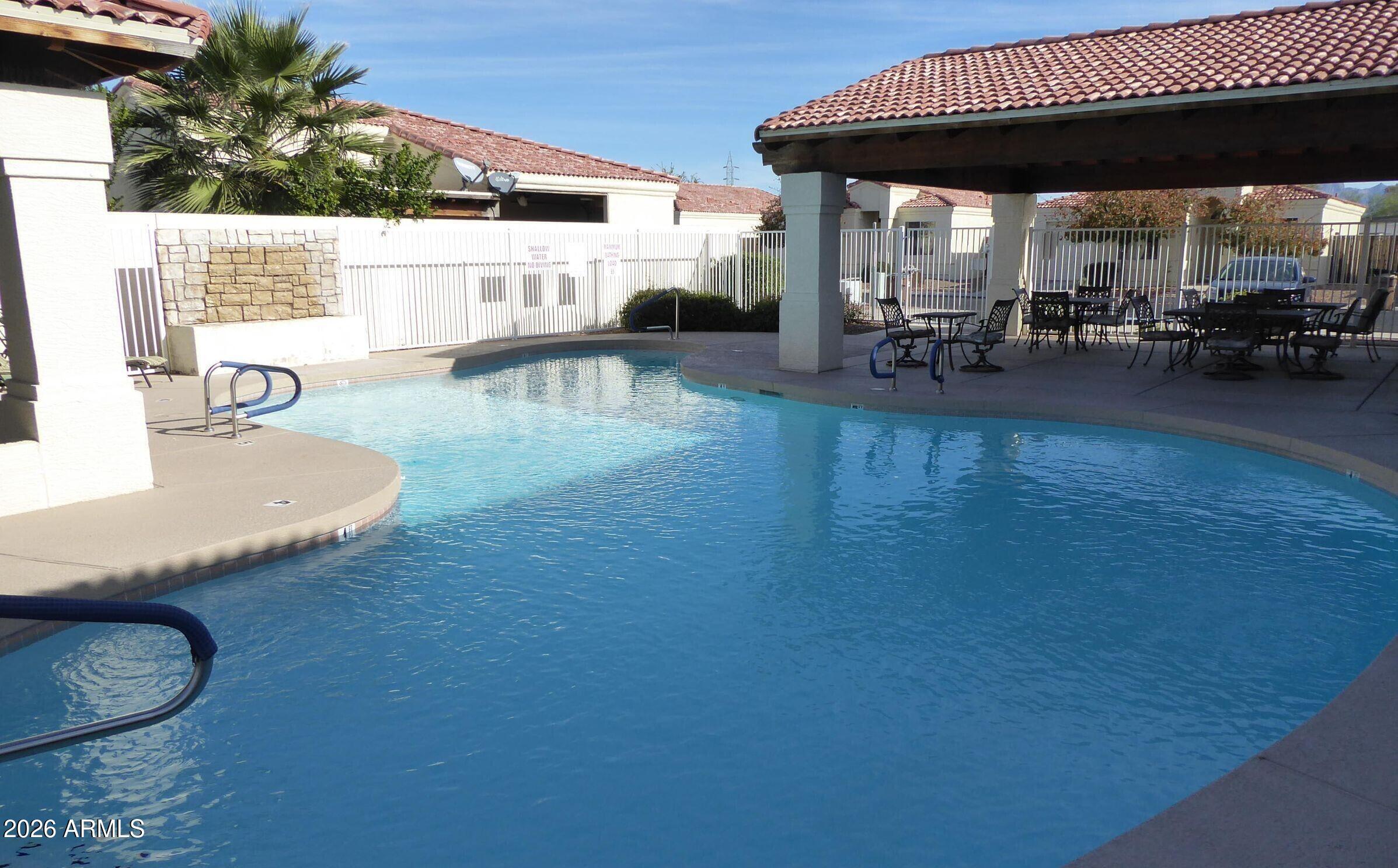 LOST DUTCHMAN VILLAS - Residential