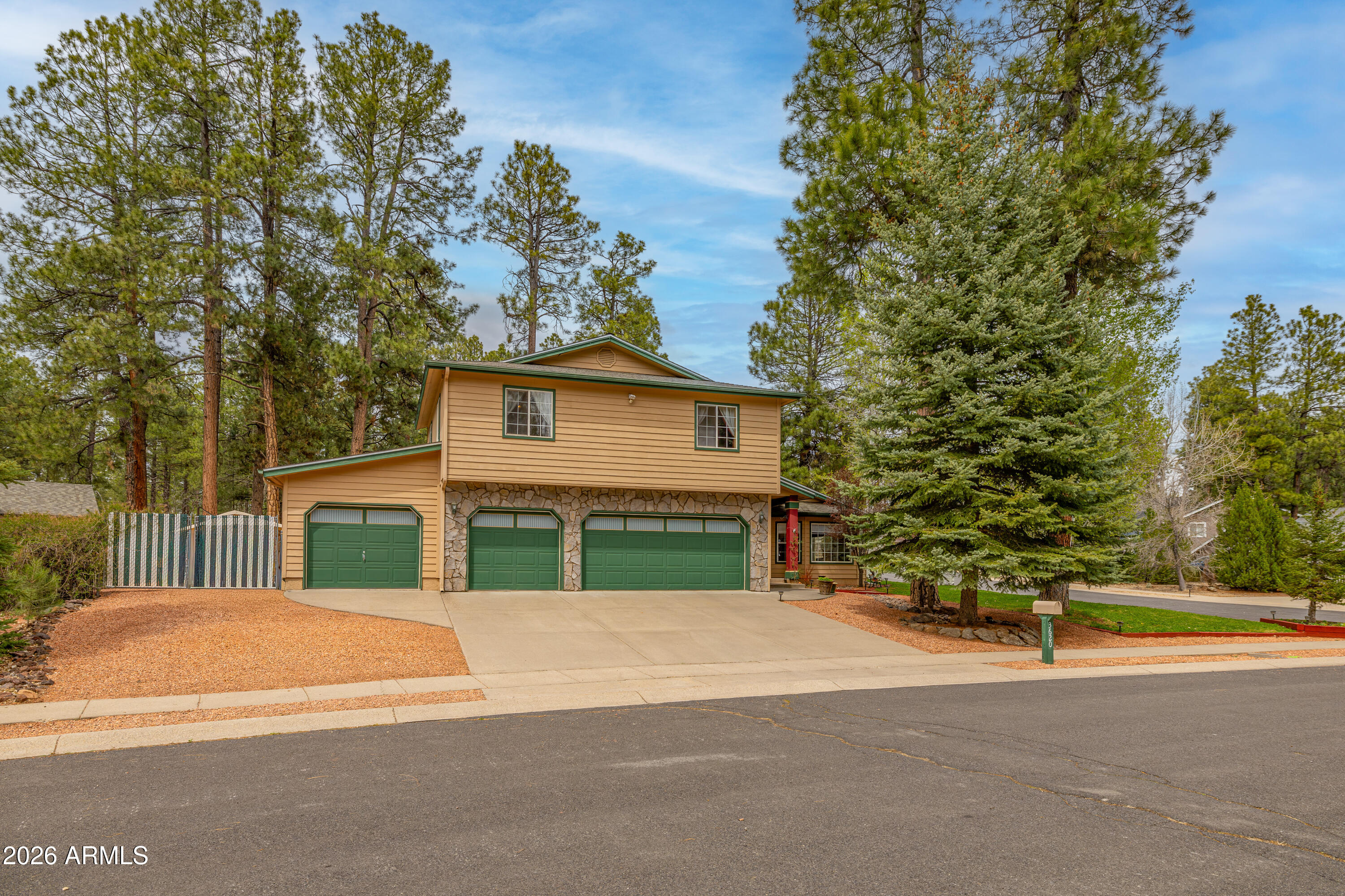 University Highlands - Residential