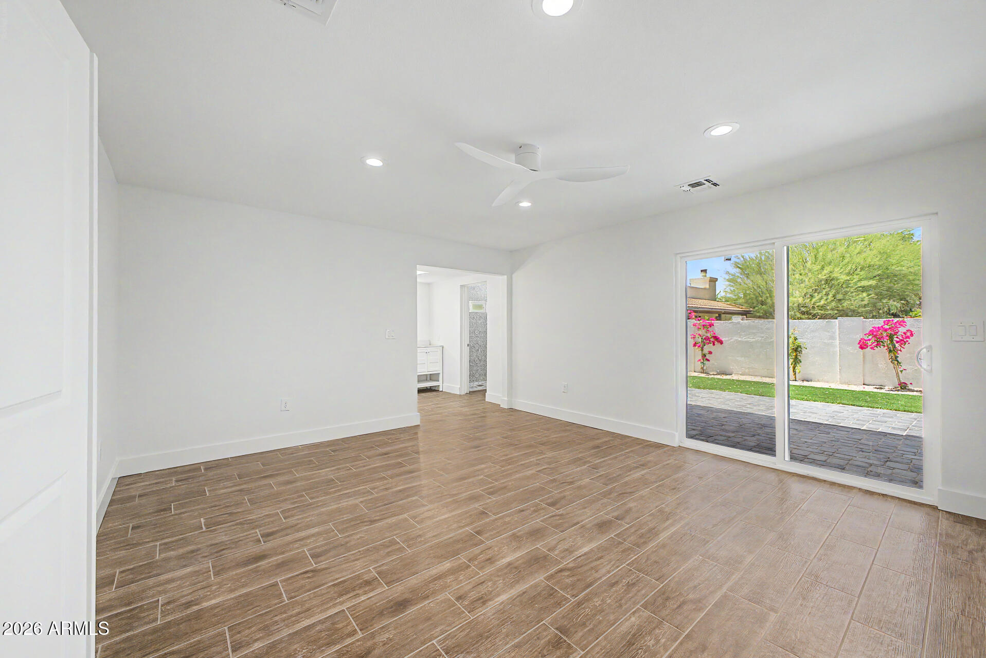 LEGANTE PASEO - Residential