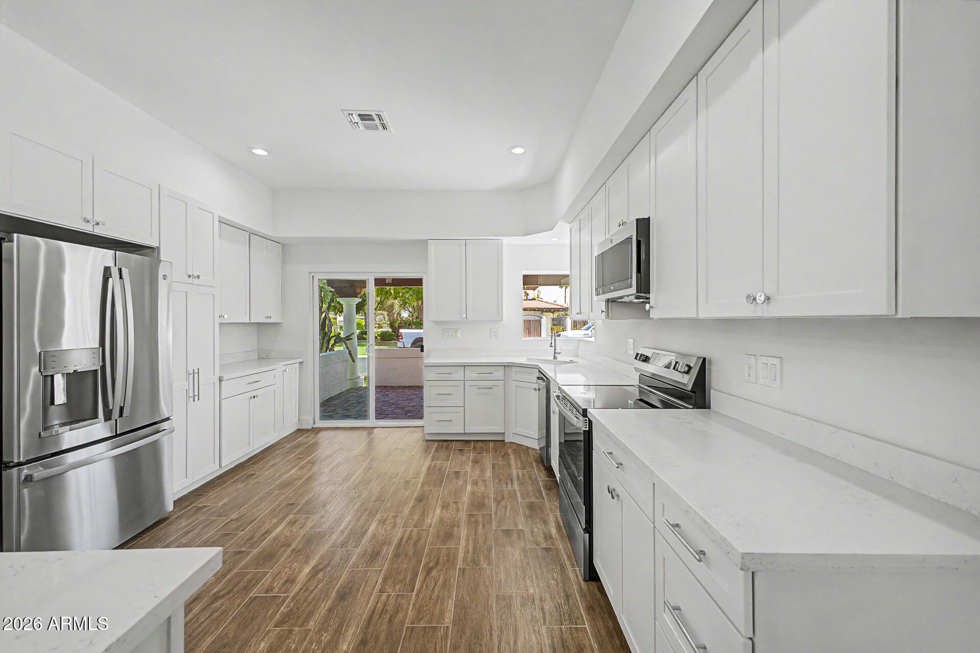 LEGANTE PASEO - Residential