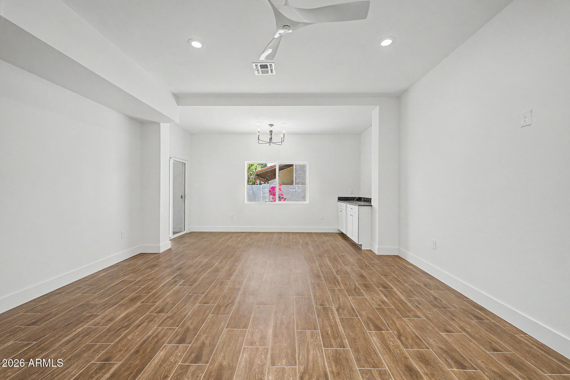 LEGANTE PASEO - Residential
