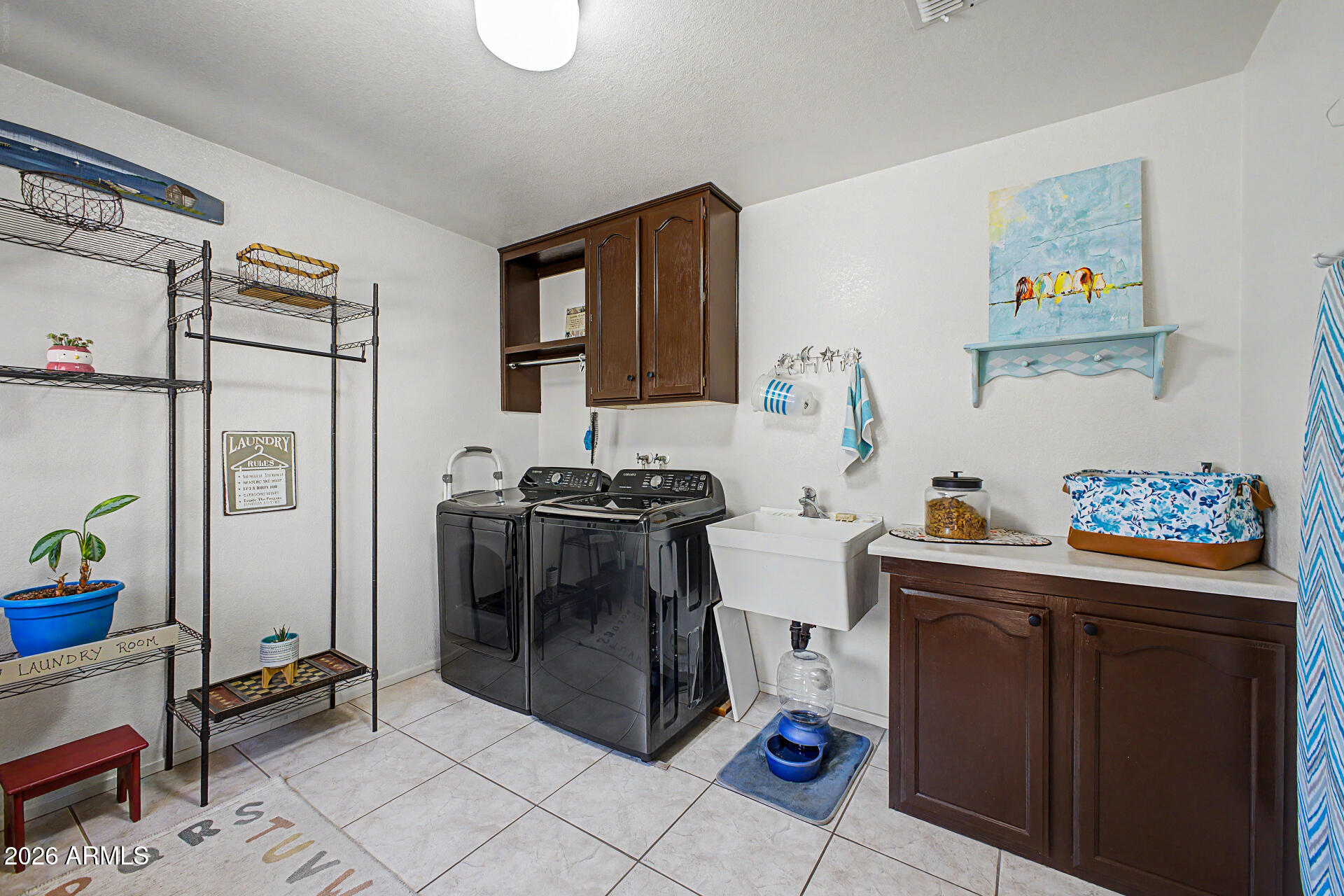 SUNLAND VILLAGE EAST 3 - Residential