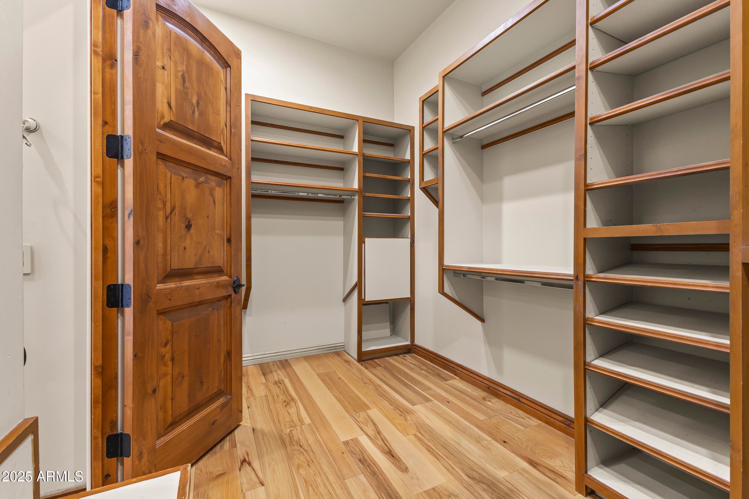 WHITEWING AT KRUEGER - Residential