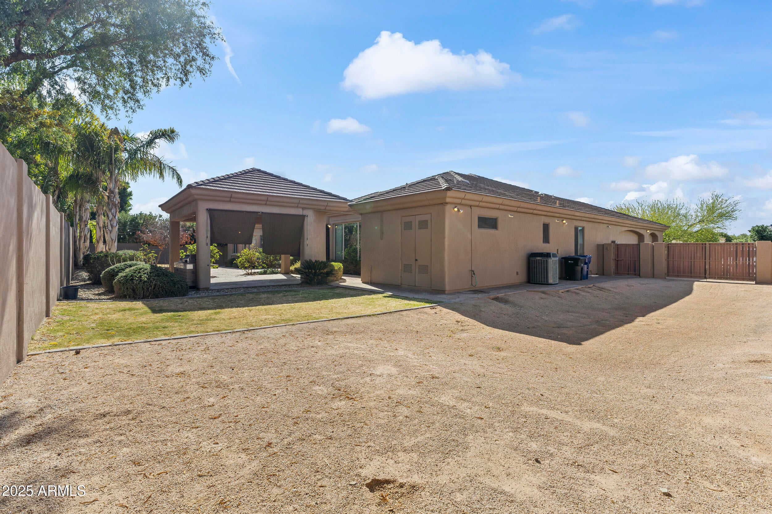 WHITEWING AT KRUEGER - Residential