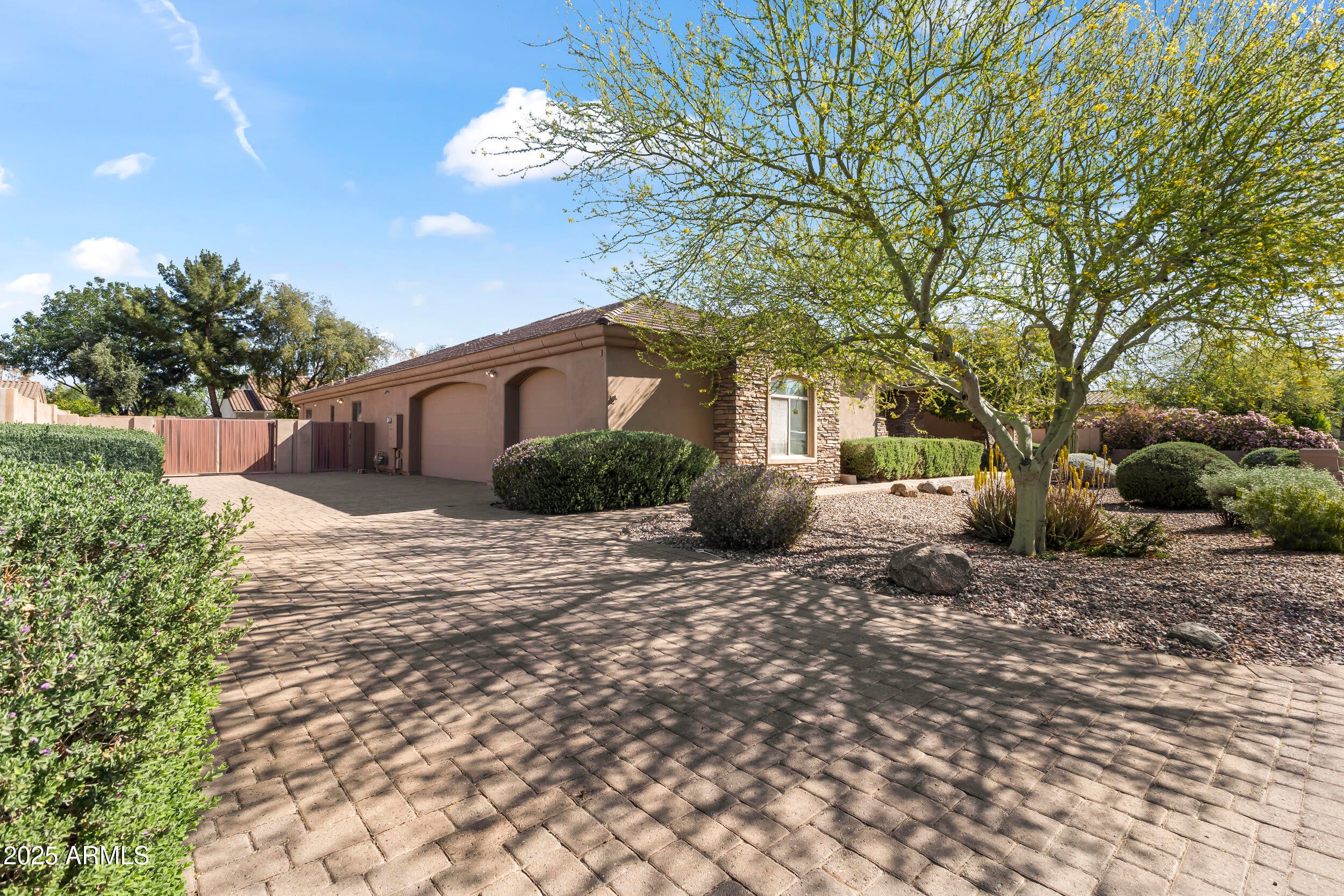 WHITEWING AT KRUEGER - Residential