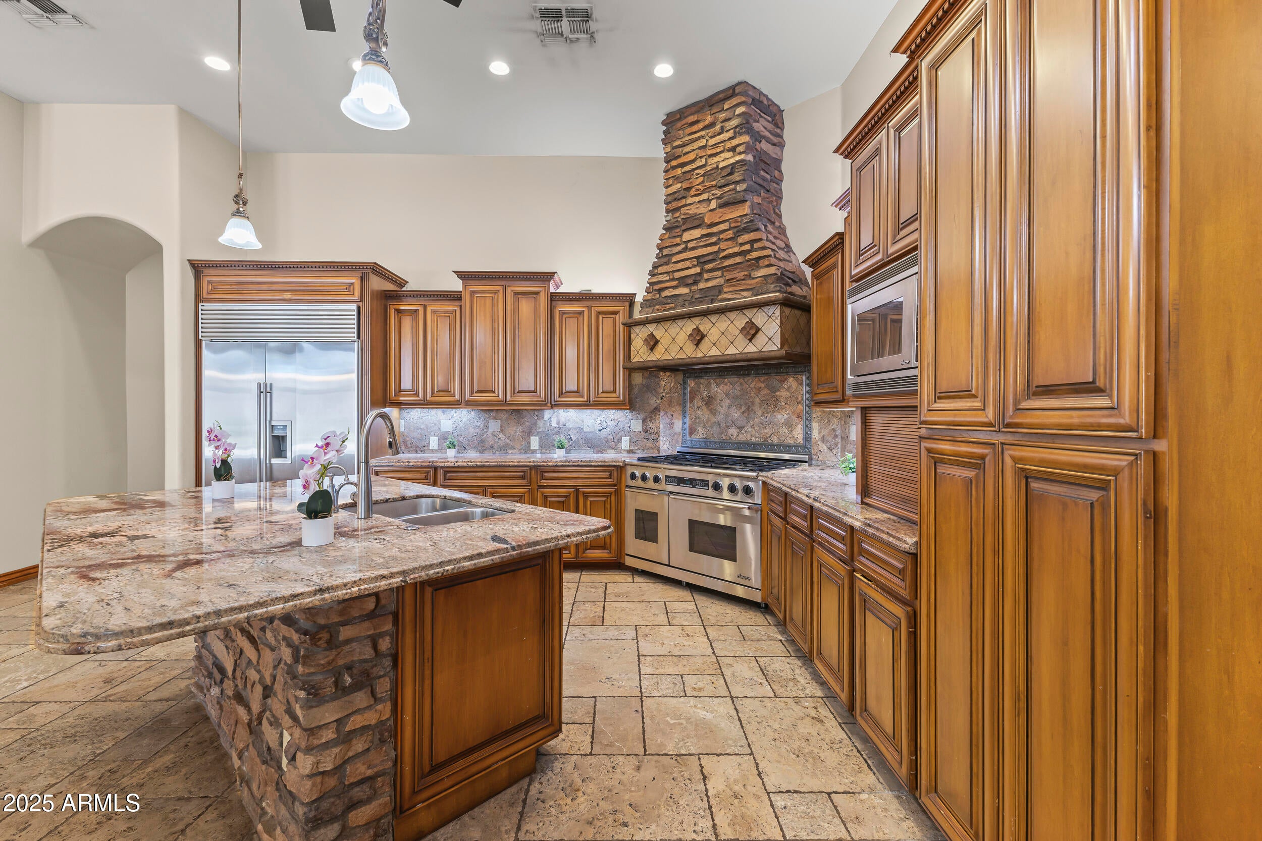 WHITEWING AT KRUEGER - Residential
