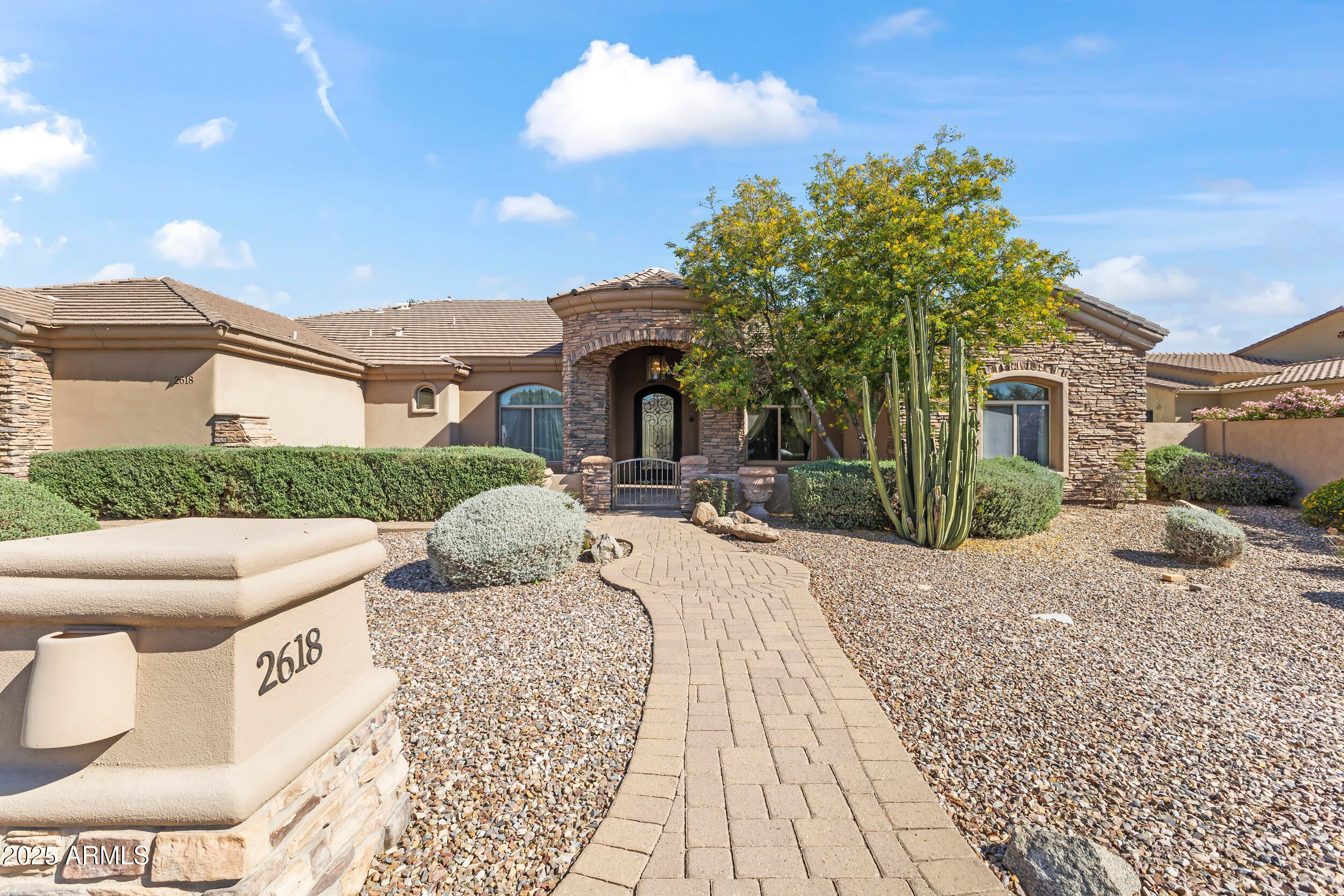WHITEWING AT KRUEGER - Residential