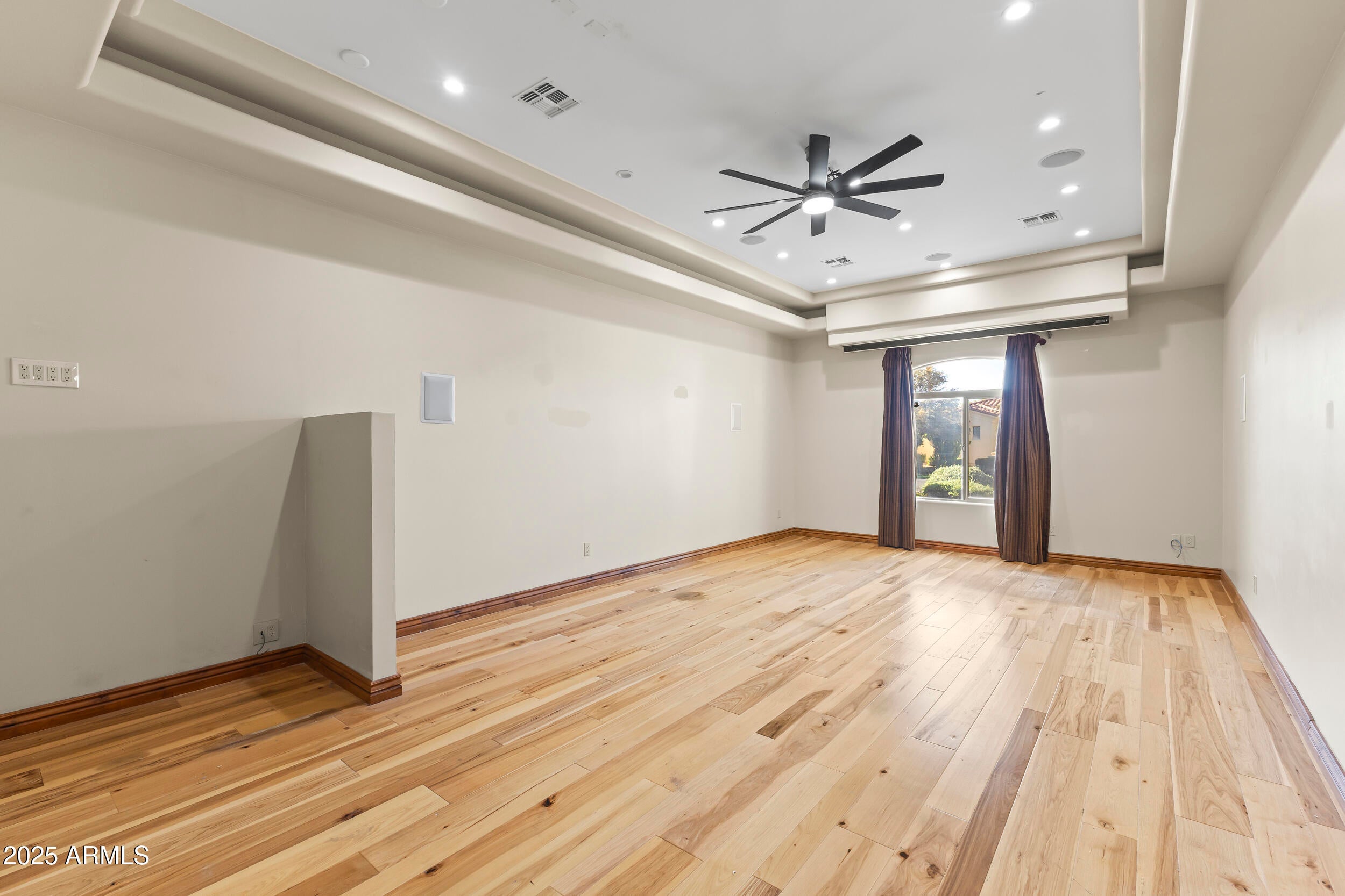 WHITEWING AT KRUEGER - Residential