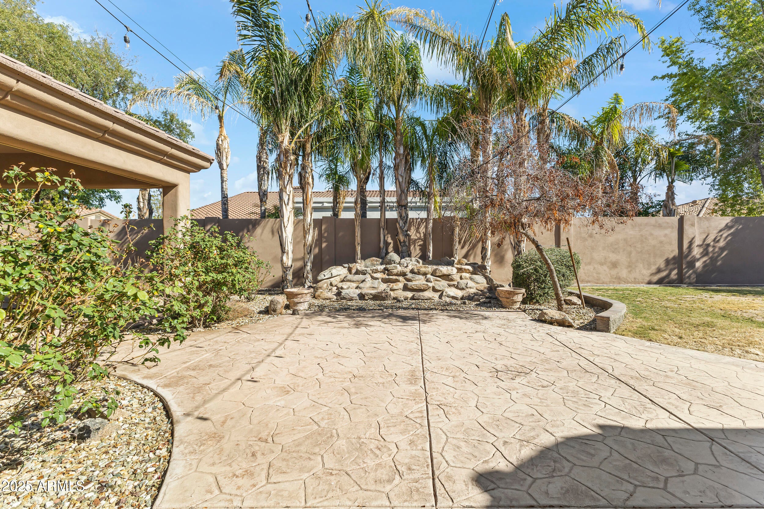 WHITEWING AT KRUEGER - Residential