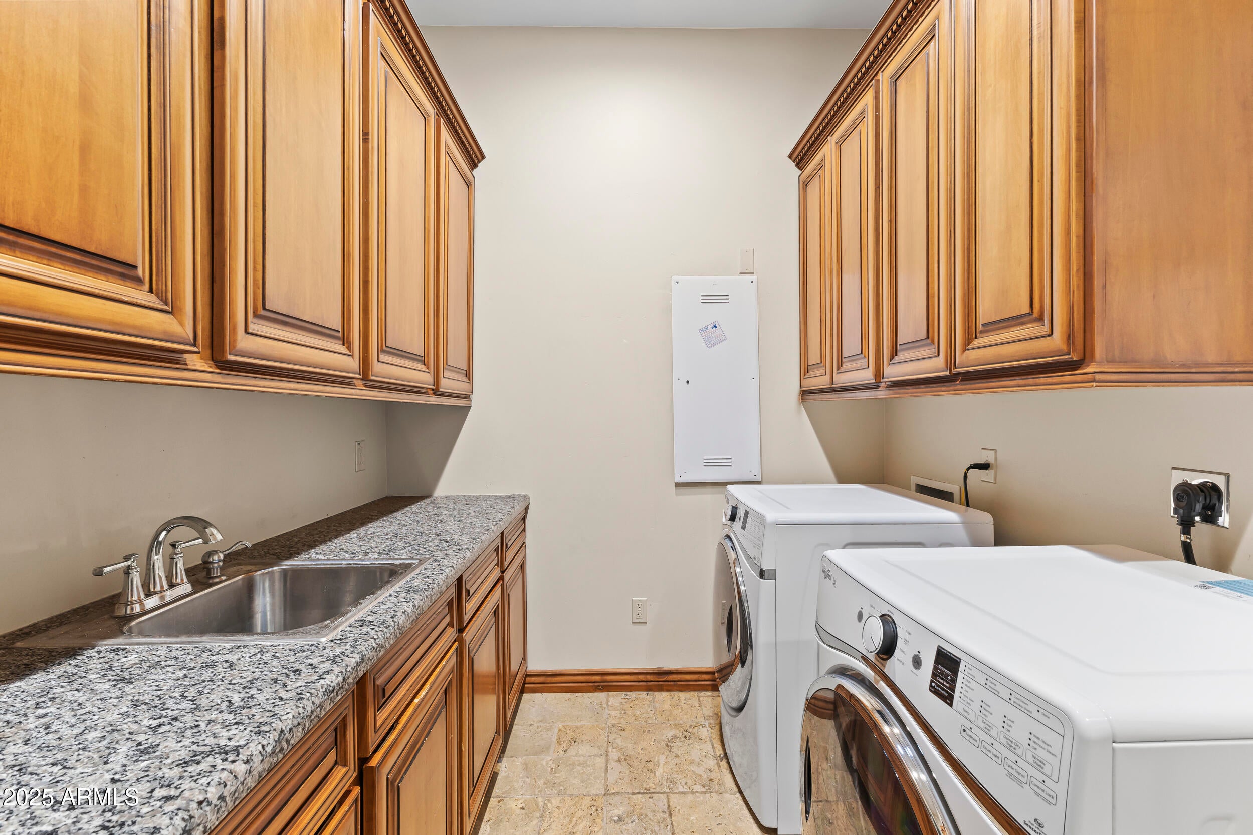 WHITEWING AT KRUEGER - Residential