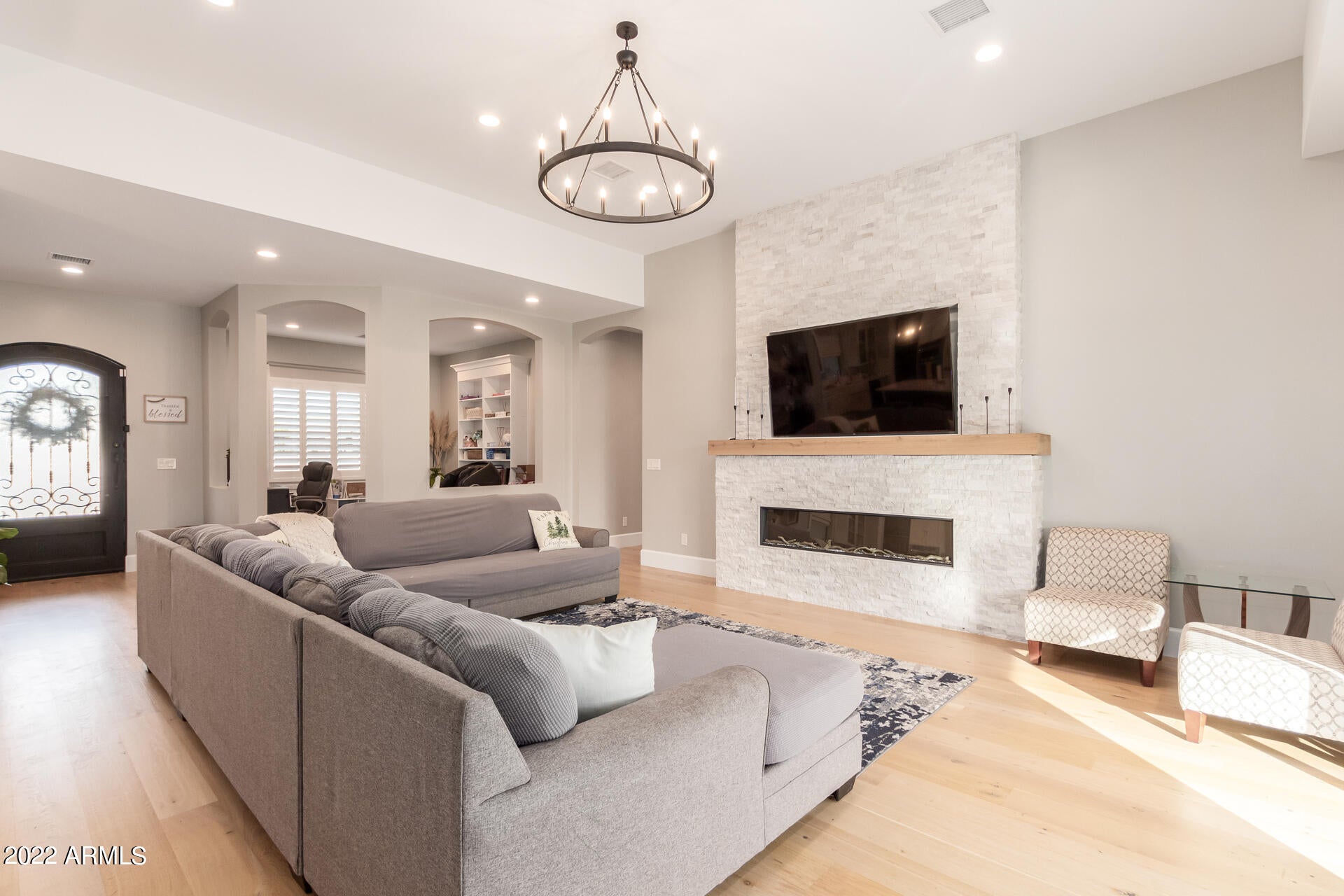 SUNRISE UNIT 4 - Residential