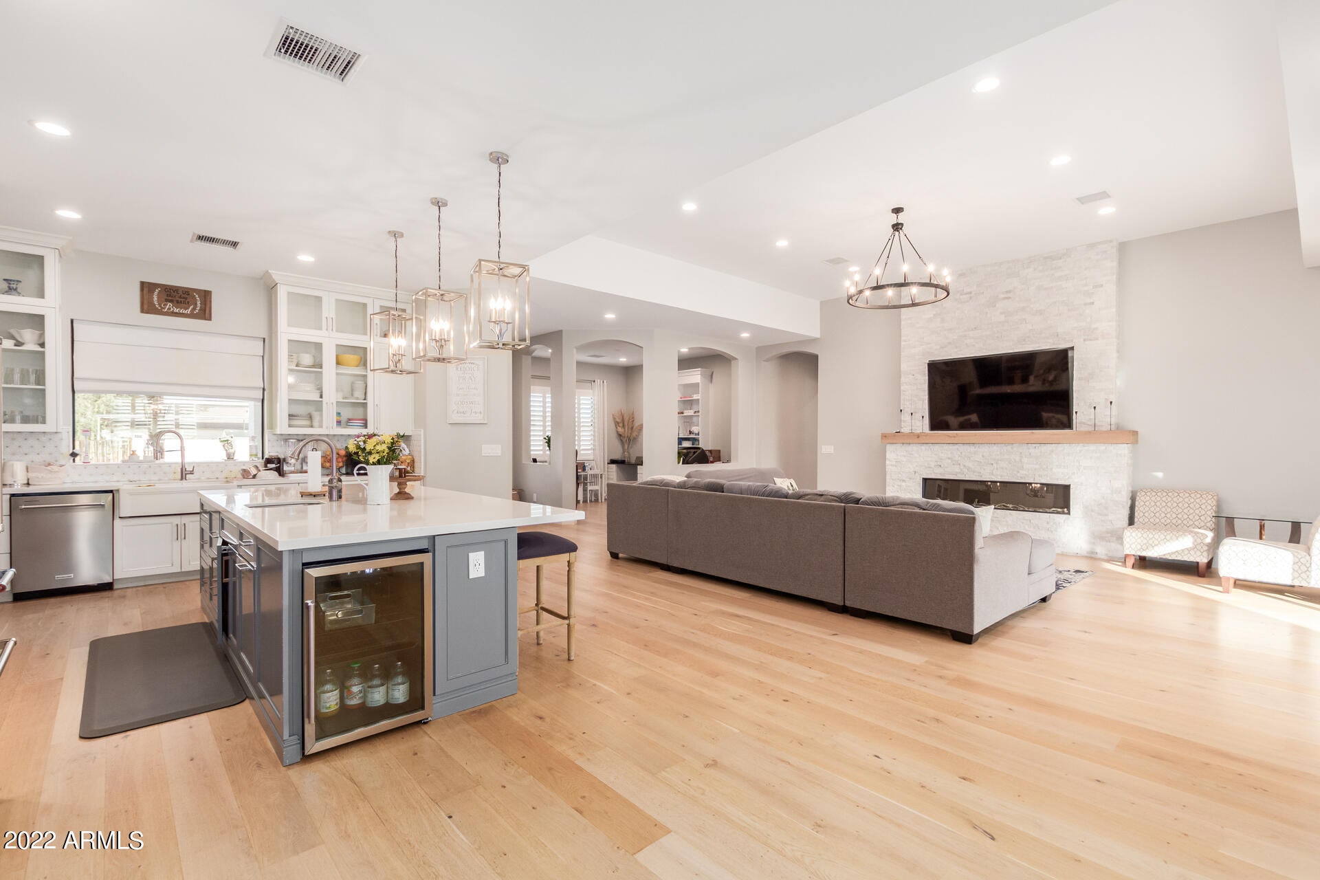 SUNRISE UNIT 4 - Residential