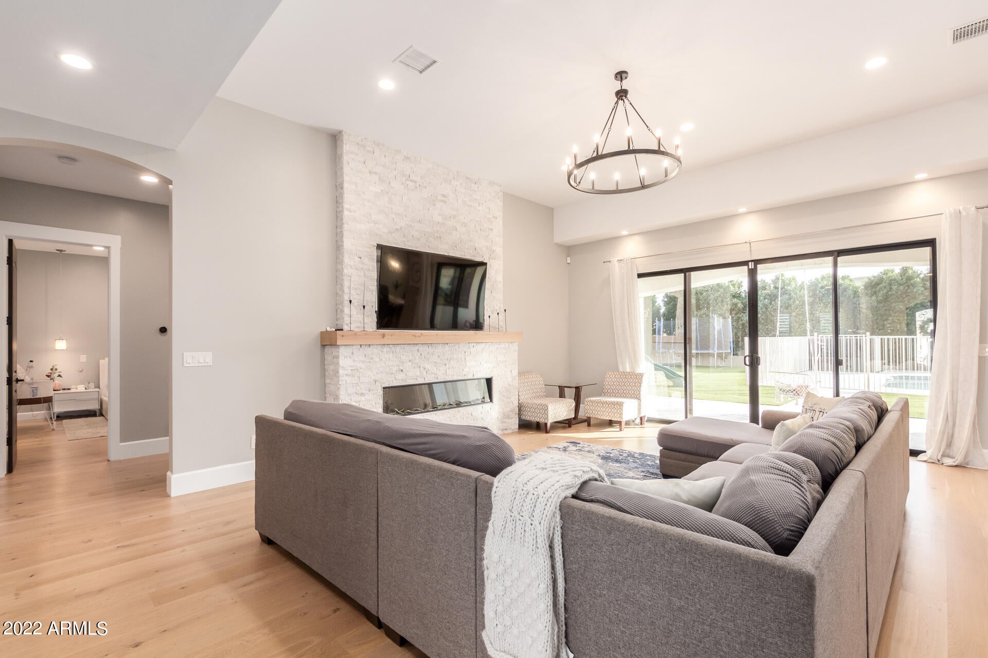 SUNRISE UNIT 4 - Residential