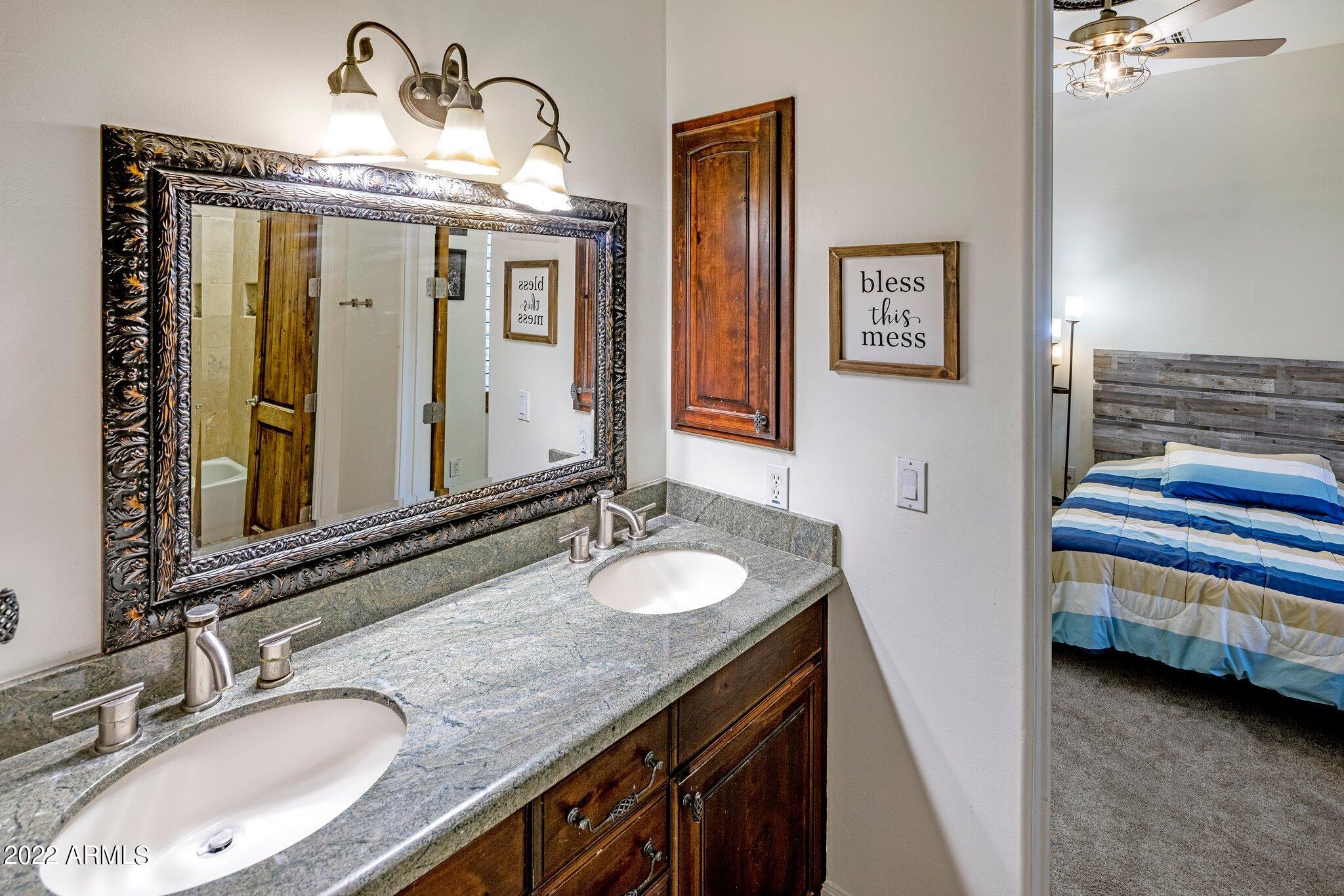 WHITEWING AT HIGLEY - Residential