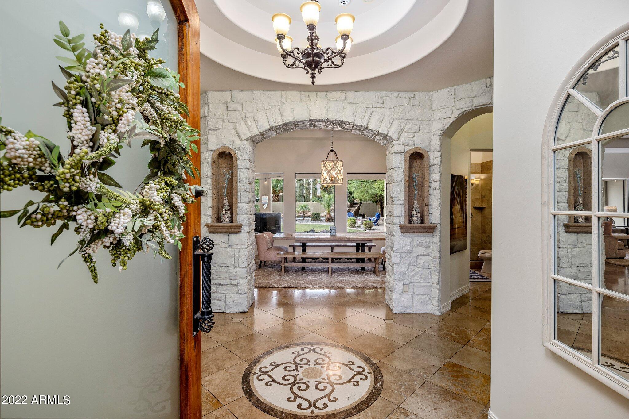 WHITEWING AT HIGLEY - Residential