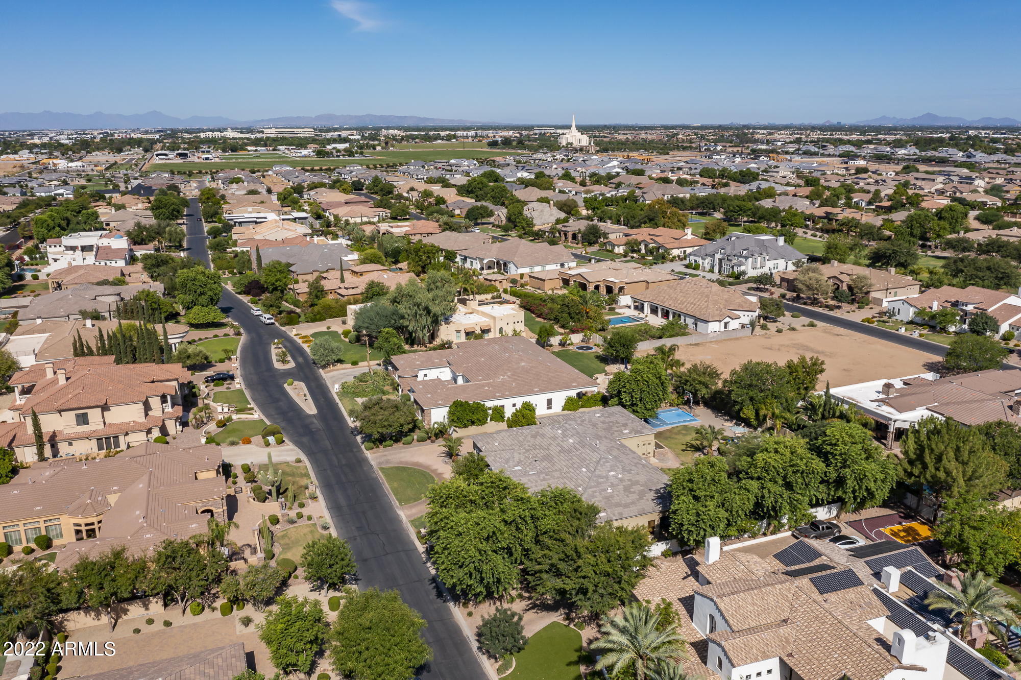 WHITEWING AT HIGLEY - Residential