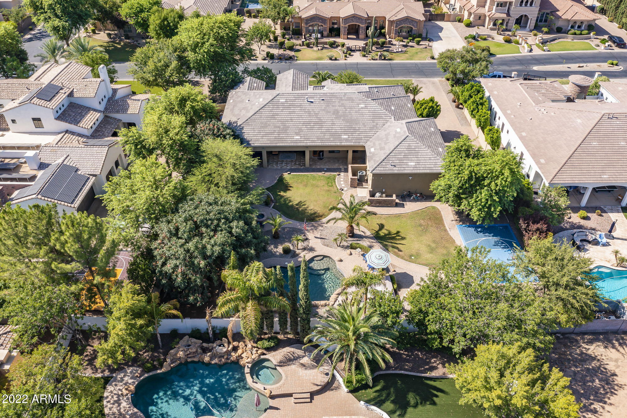 WHITEWING AT HIGLEY - Residential