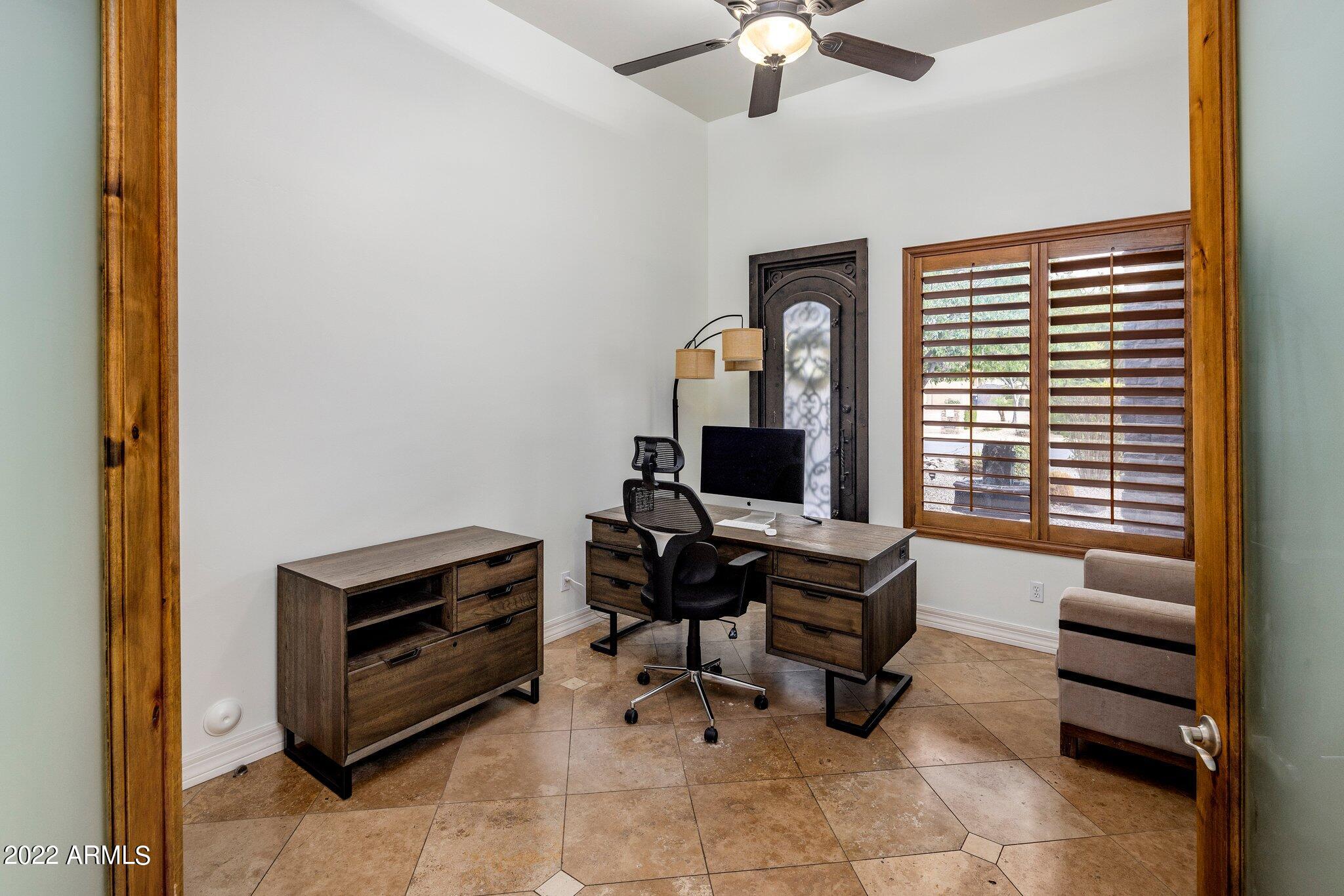 WHITEWING AT HIGLEY - Residential