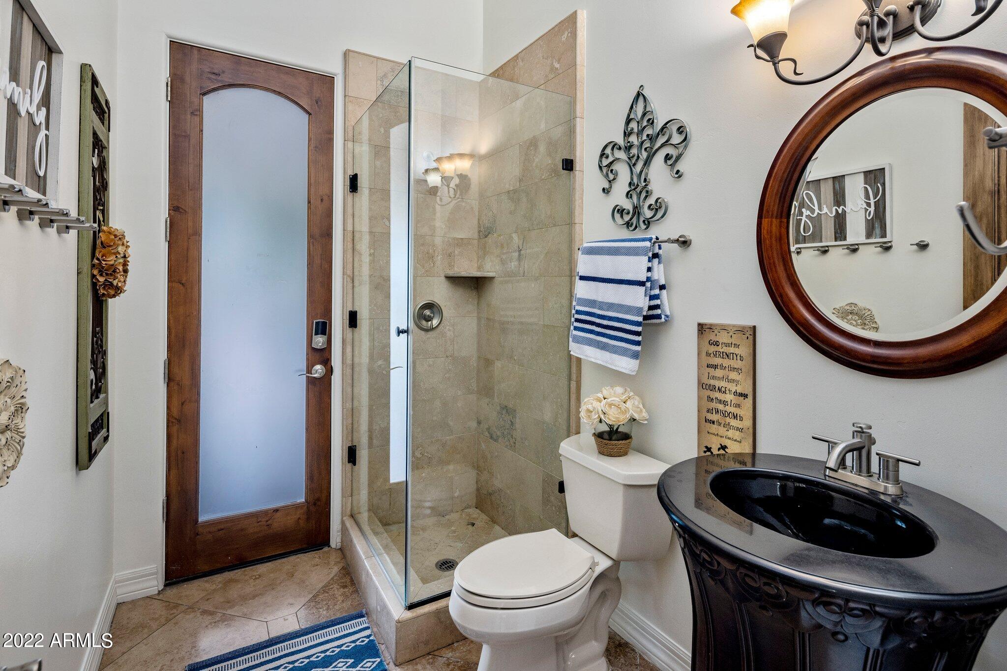 WHITEWING AT HIGLEY - Residential