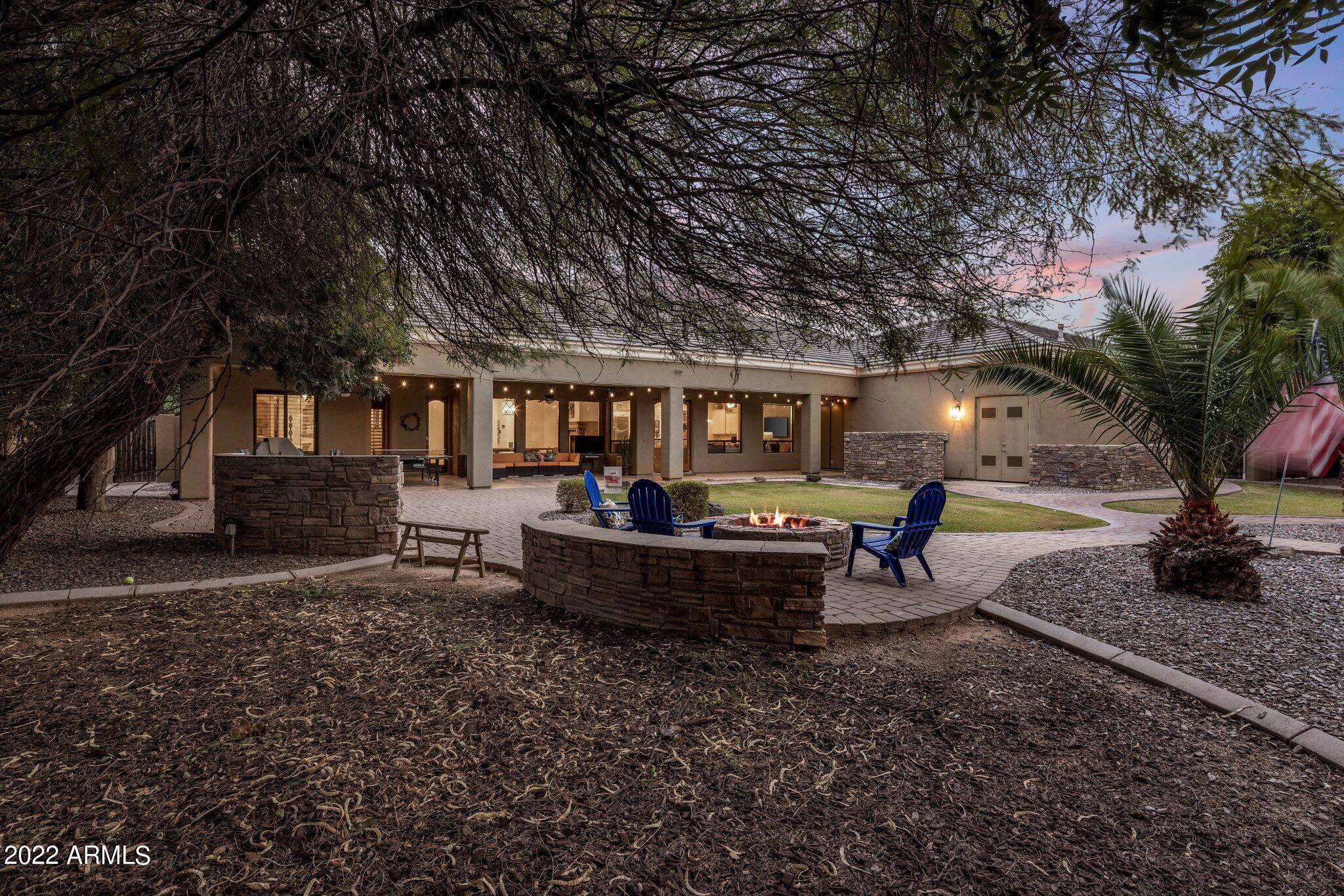 WHITEWING AT HIGLEY - Residential