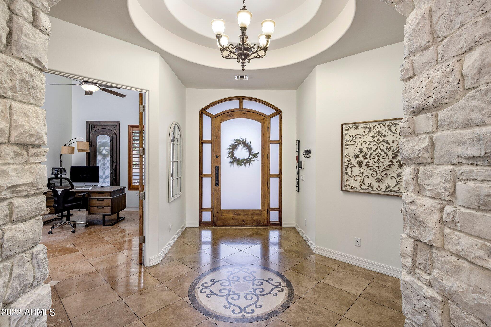 WHITEWING AT HIGLEY - Residential