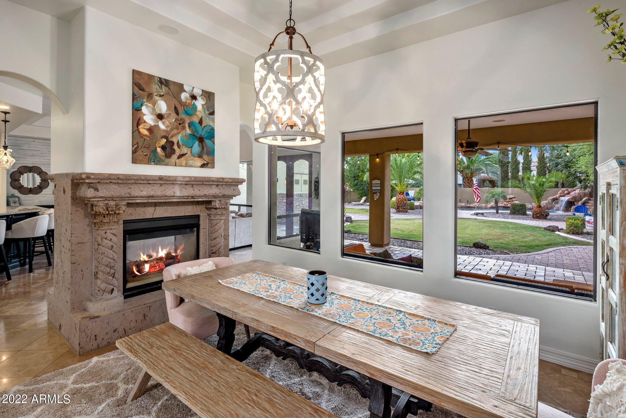 WHITEWING AT HIGLEY - Residential