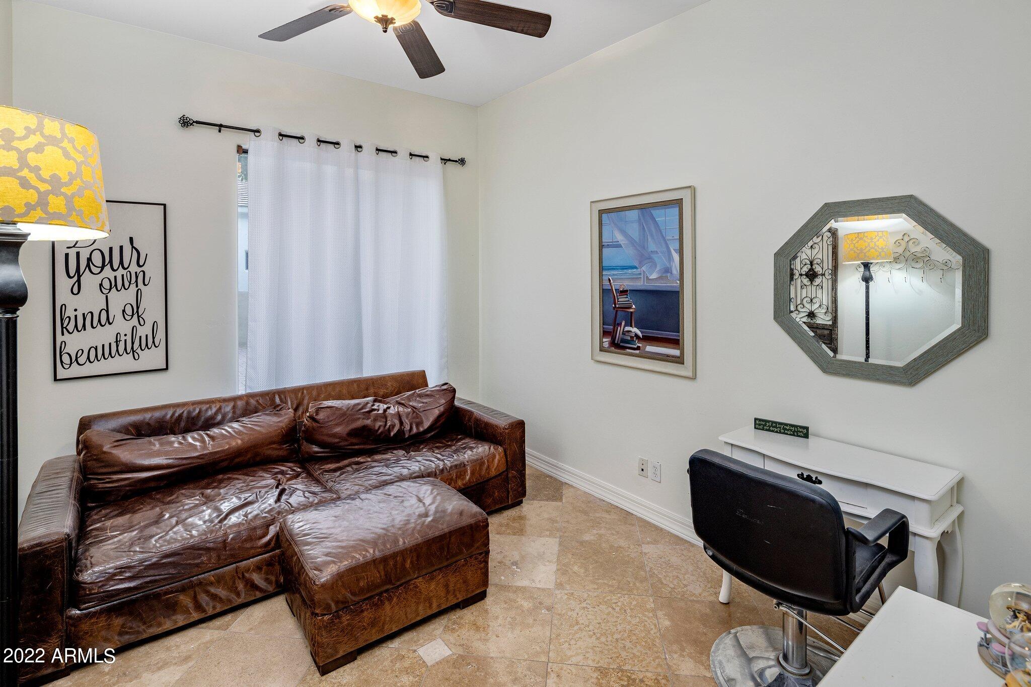 WHITEWING AT HIGLEY - Residential