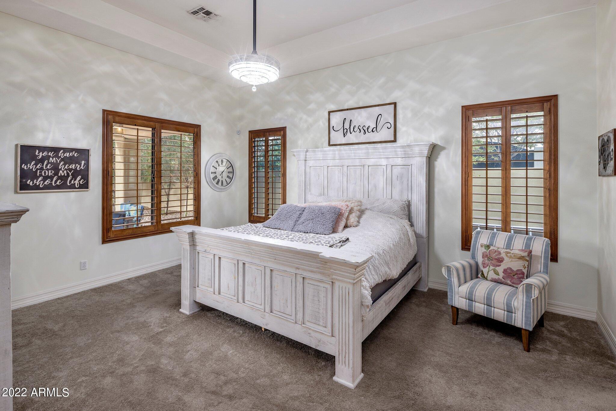 WHITEWING AT HIGLEY - Residential