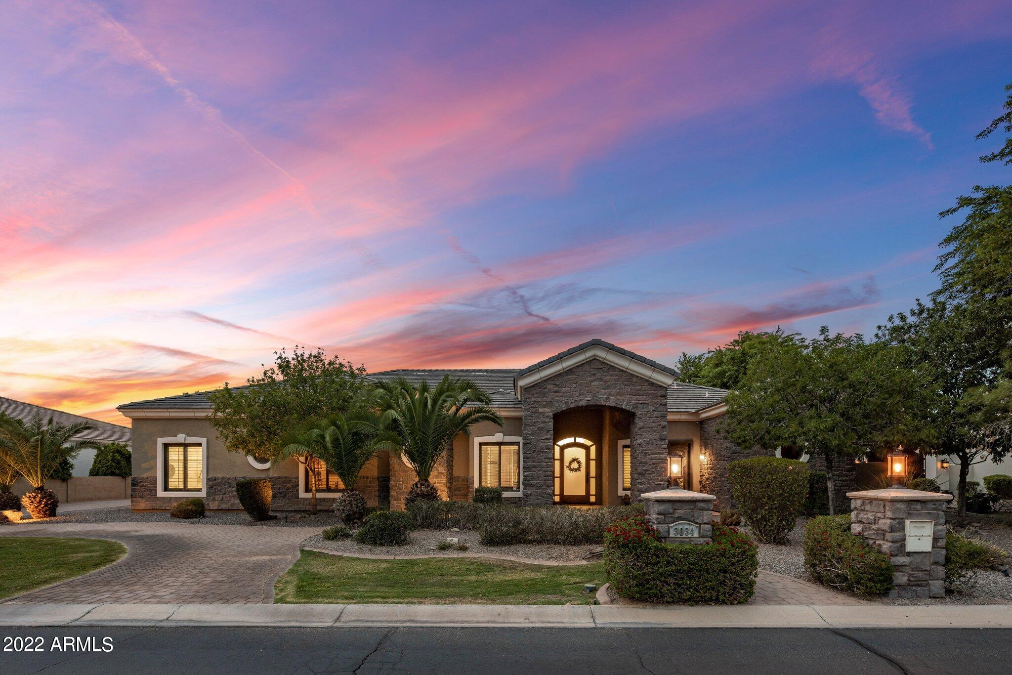 WHITEWING AT HIGLEY - Residential