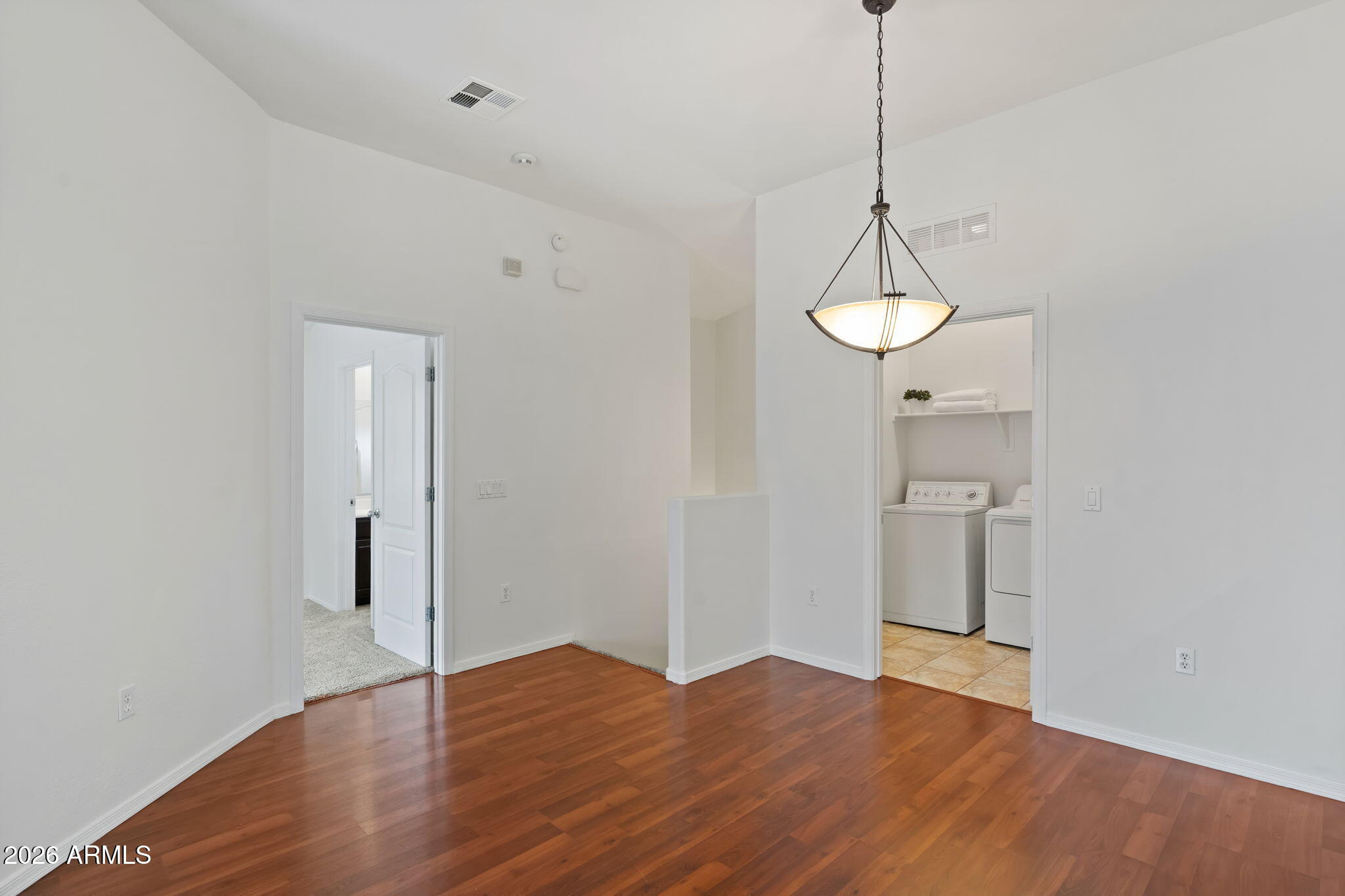 TRE BELLAVIA 2 CONDOMINIUM - Residential
