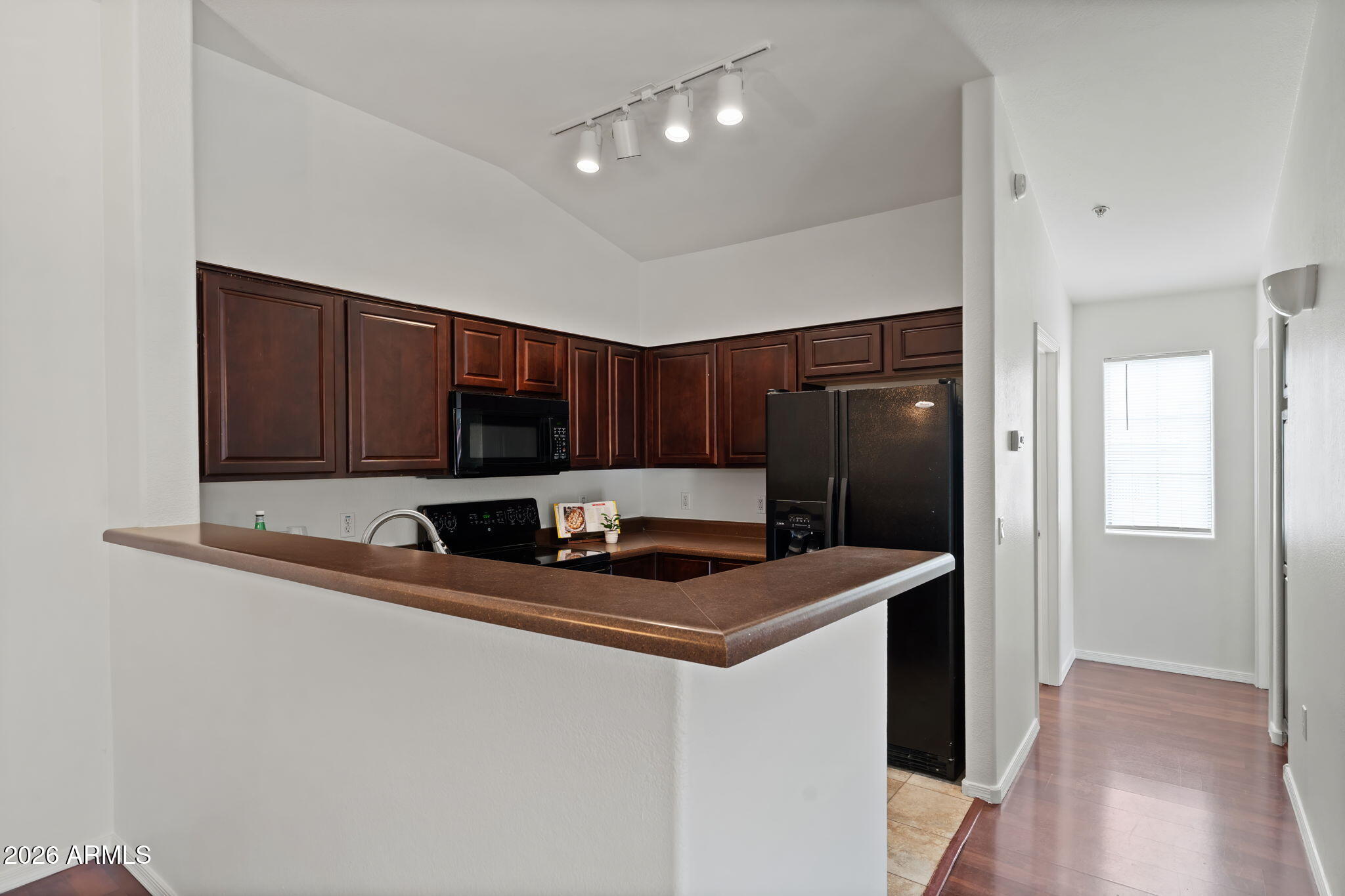 TRE BELLAVIA 2 CONDOMINIUM - Residential