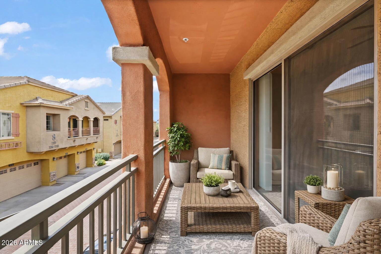 TRE BELLAVIA 2 CONDOMINIUM - Residential