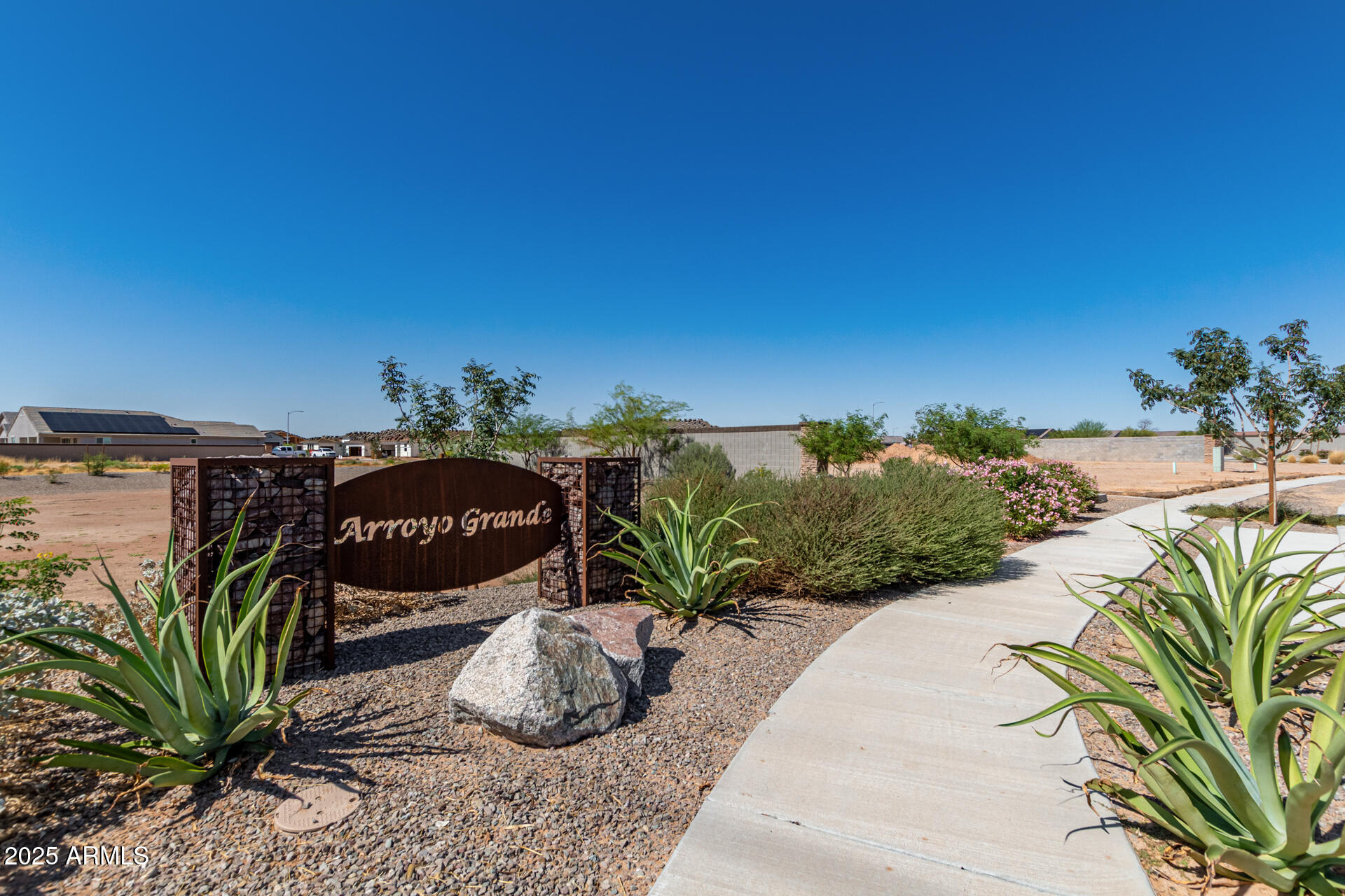A REPLAT OF ARROYO GRANDE - Residential