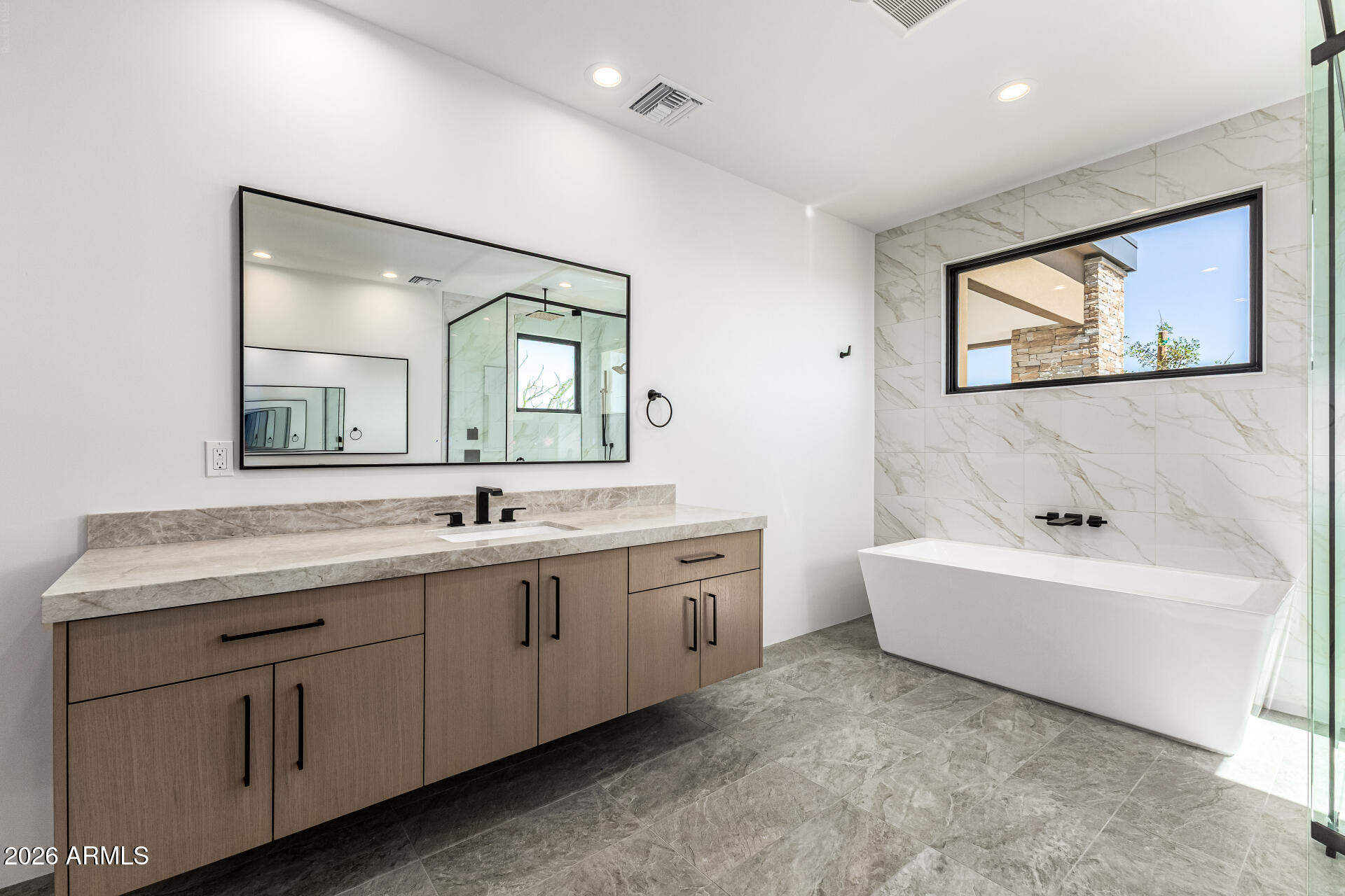 DESERT MOUNTAIN PHASE 1 UNIT 1 LOT 1-205 TR A - Residential
