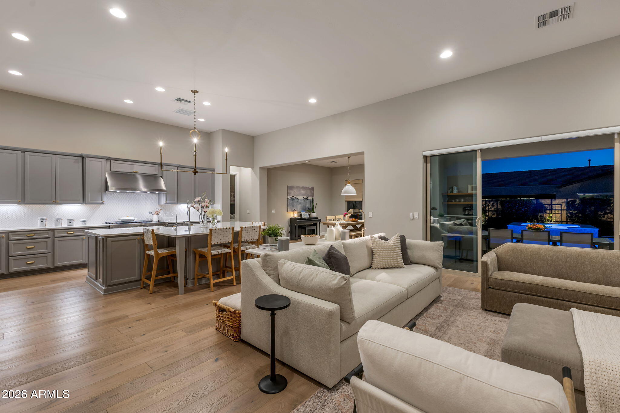 SANTOLINA - Residential