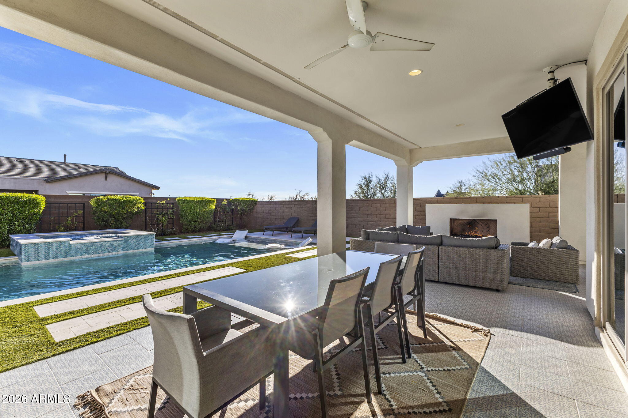 SANTOLINA - Residential