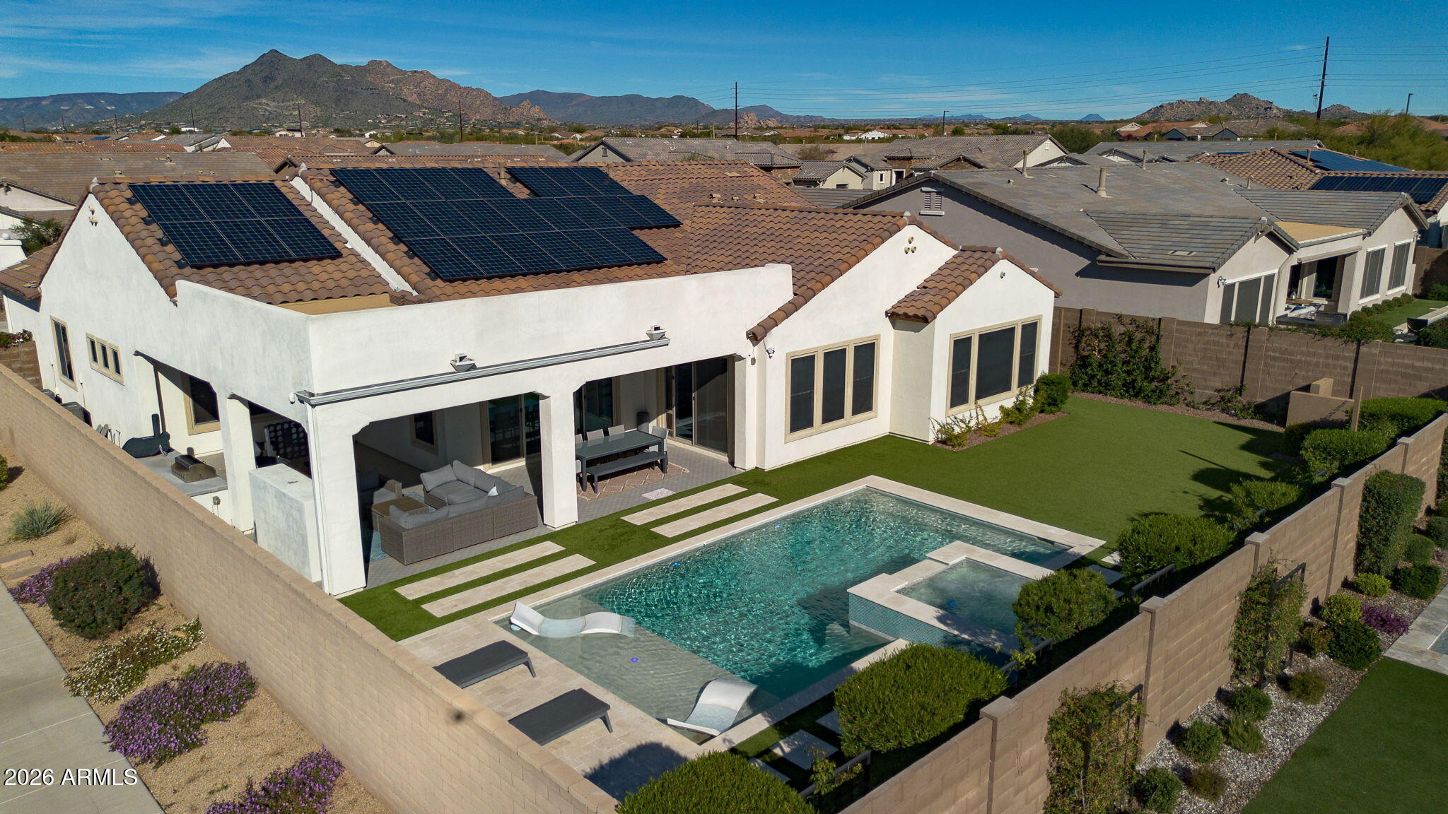 SANTOLINA - Residential