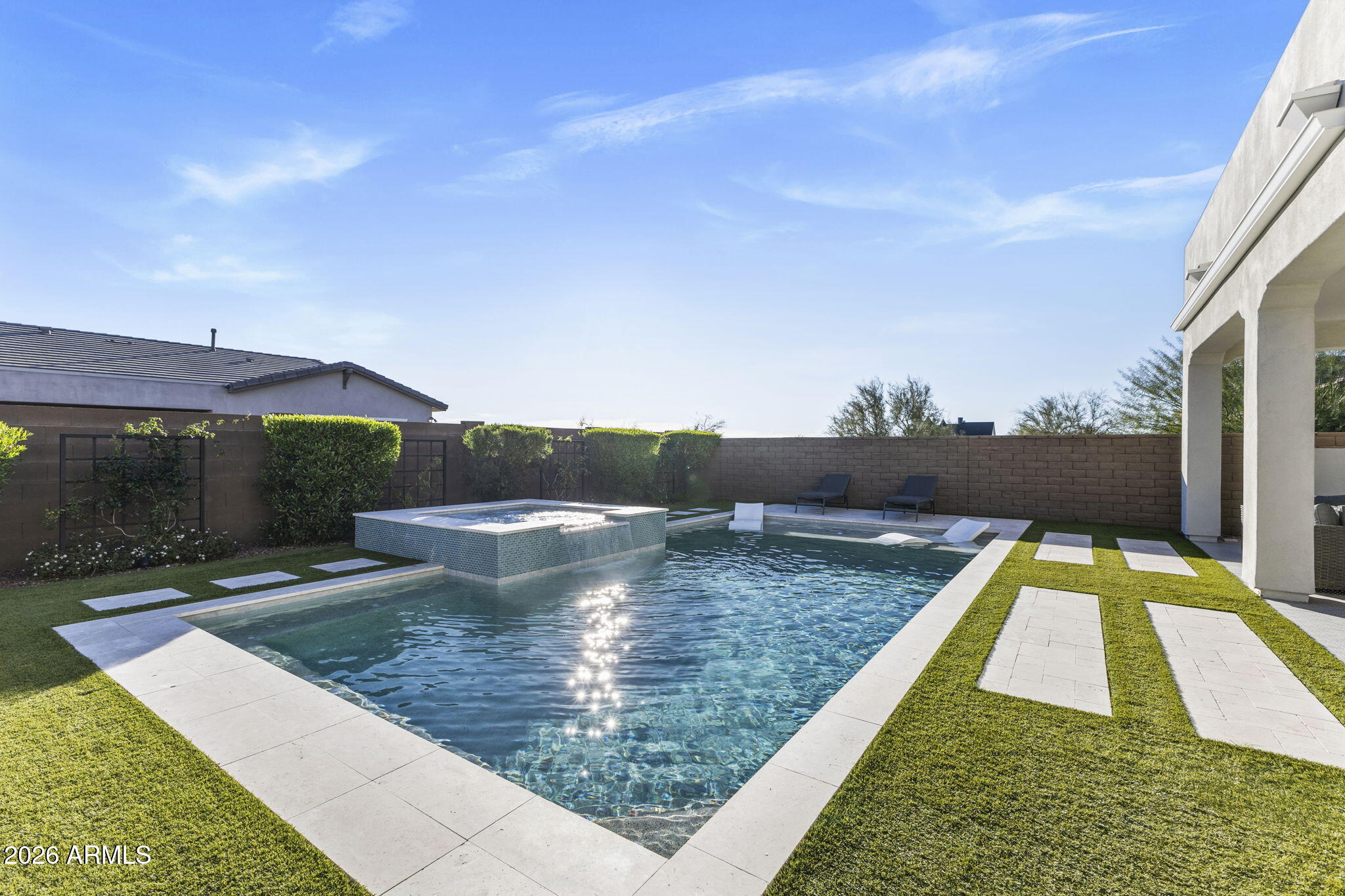 SANTOLINA - Residential