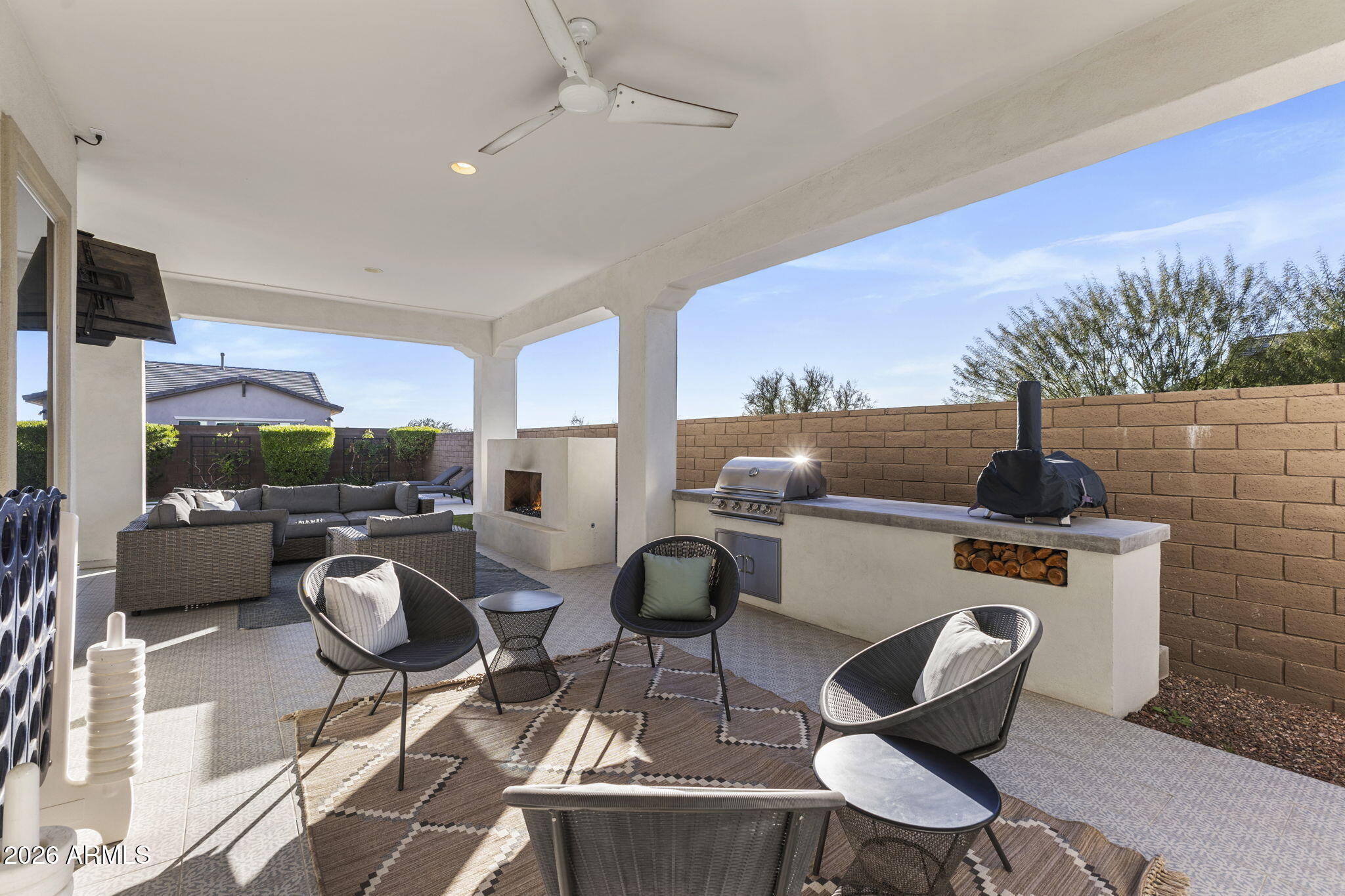 SANTOLINA - Residential