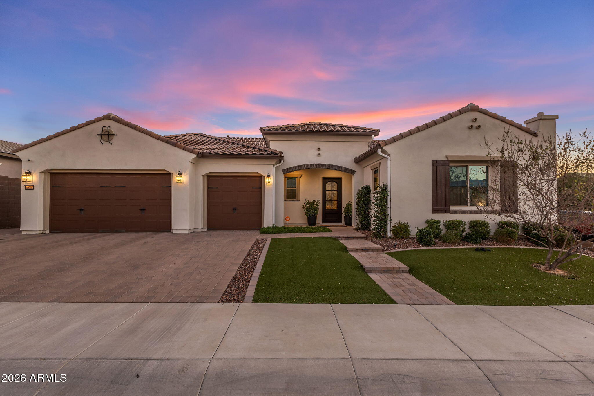SANTOLINA - Residential
