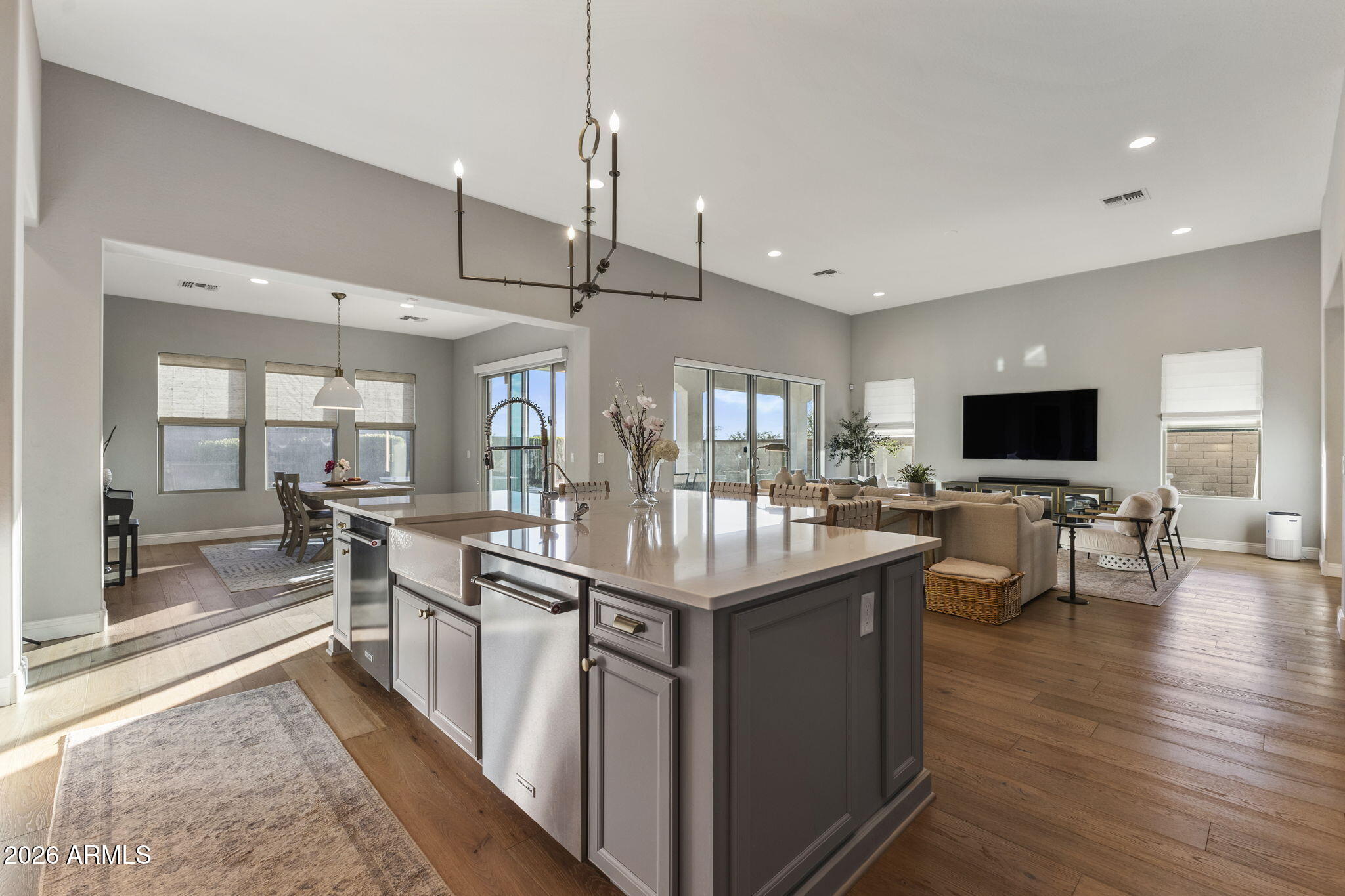 SANTOLINA - Residential