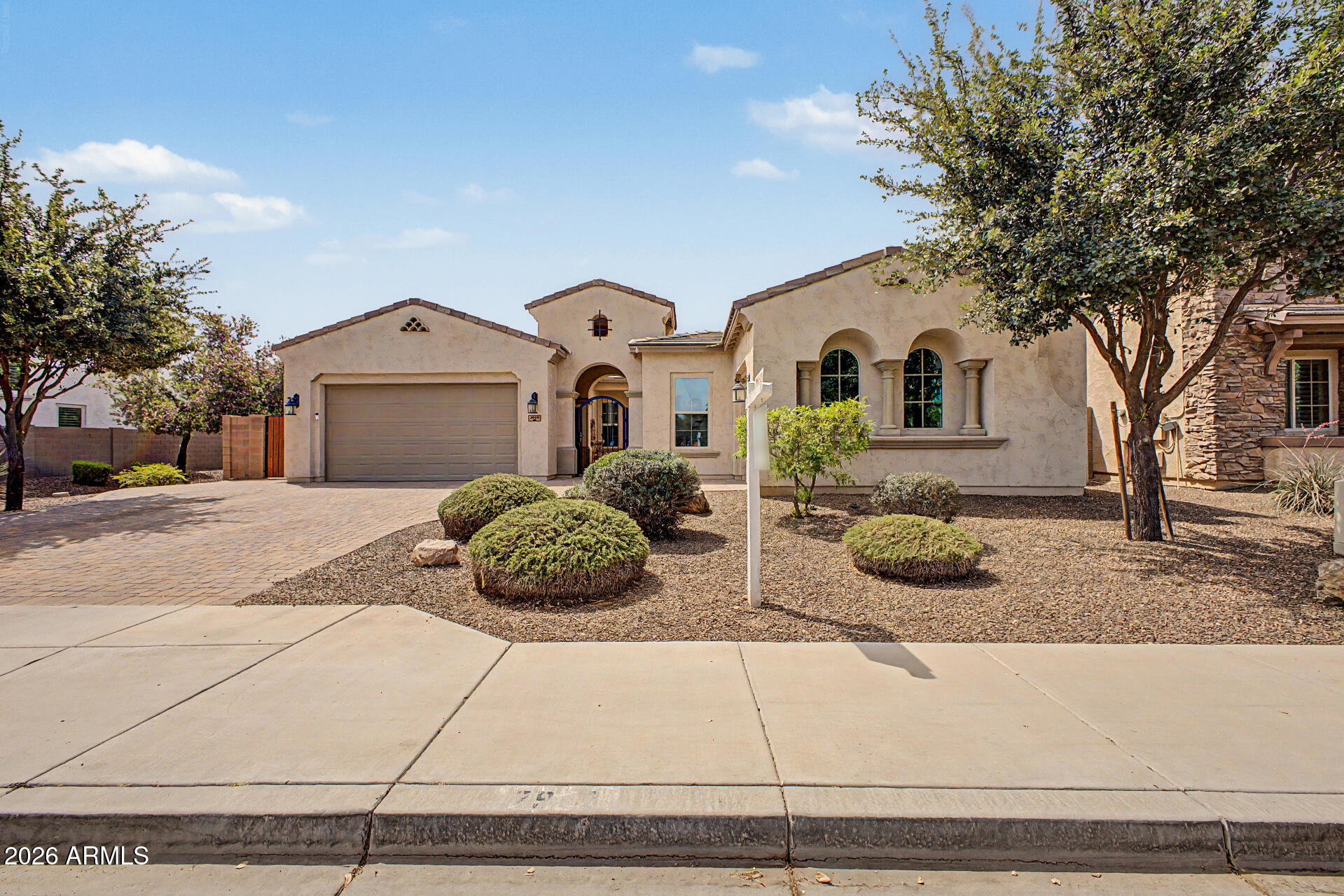HIGLEY MANOR - Residential