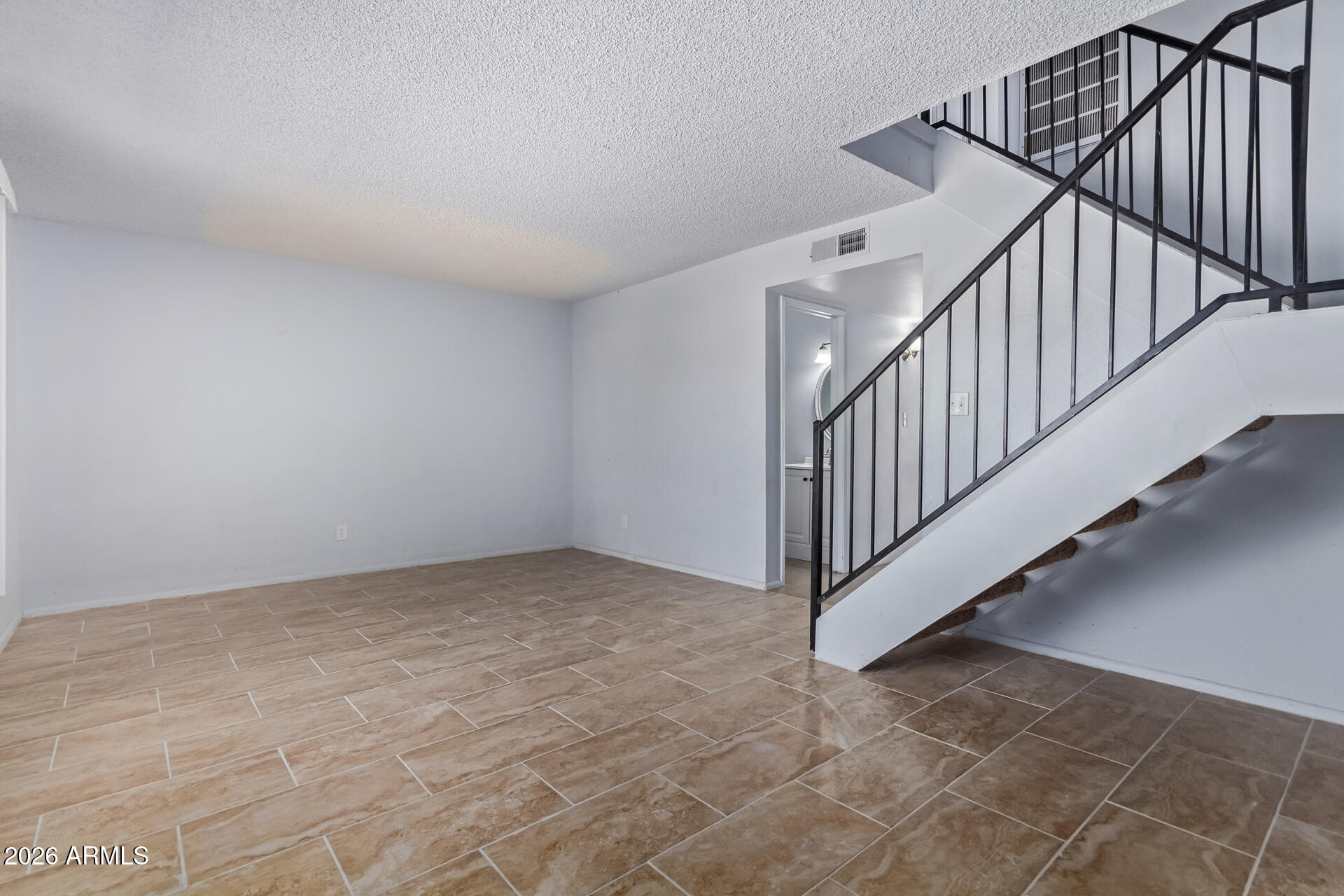 PACE ROSEWOOD AMD - Residential