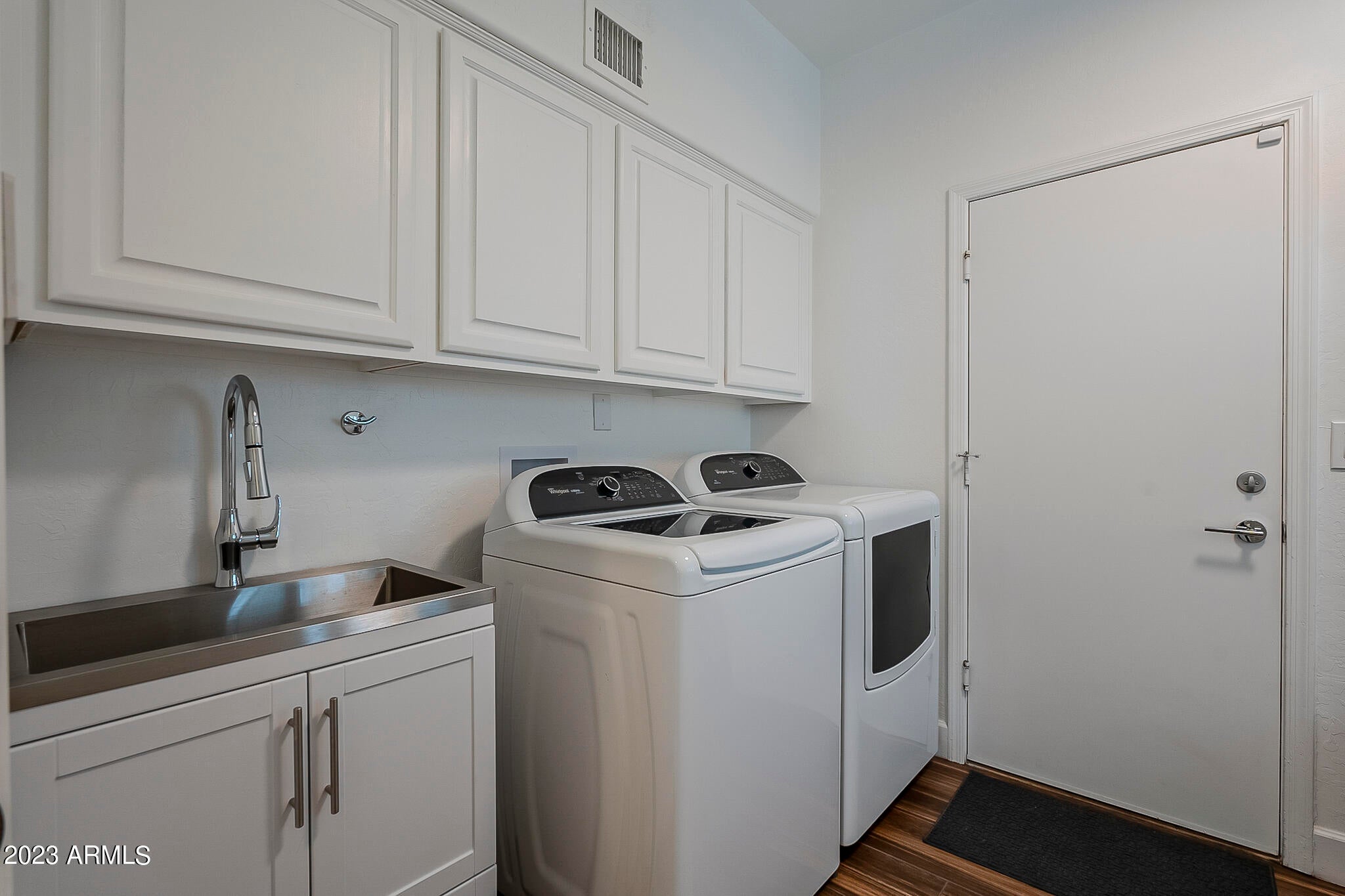MONTEREY AT MOUNTAIN VIEW PHASE 1 LOT 1-49 TR A-J - Residential
