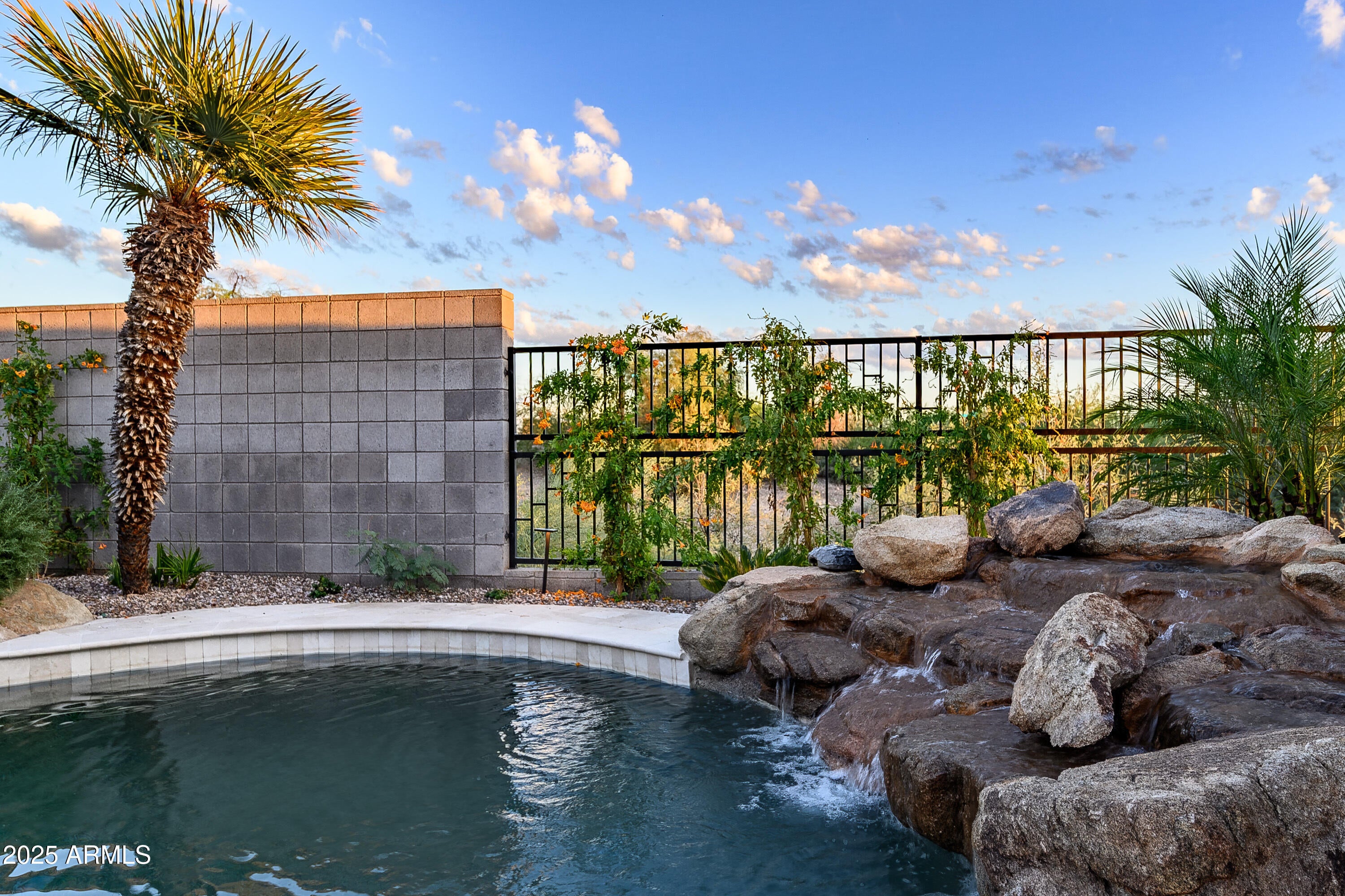 BILTMORE MOUNTAIN VILLAS 1 - Residential
