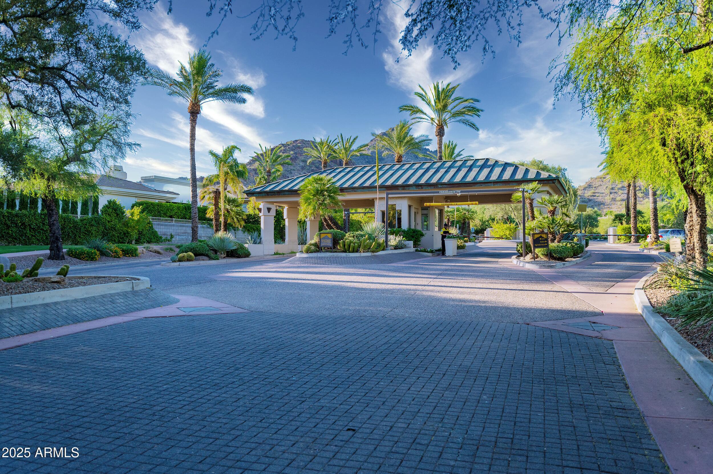 BILTMORE MOUNTAIN VILLAS 1 - Residential