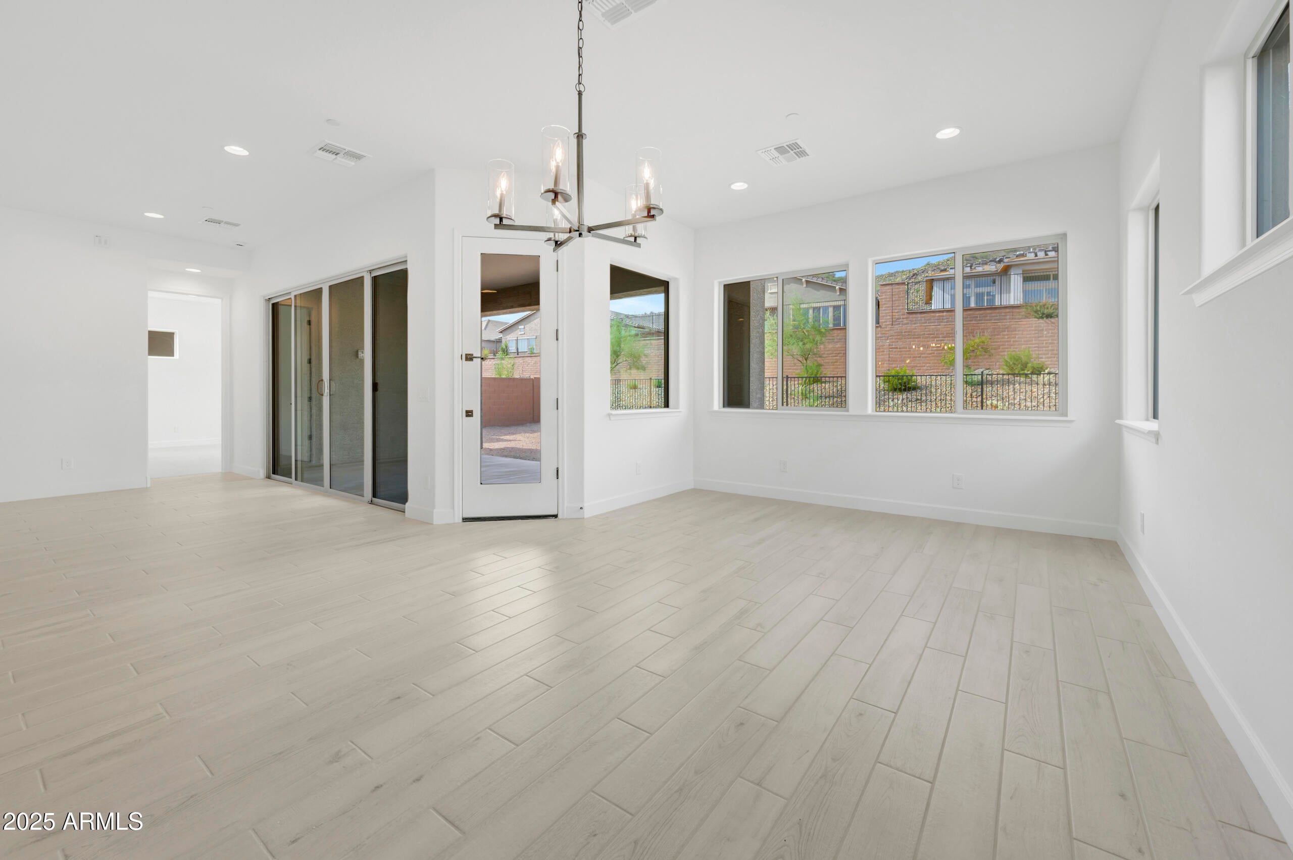 VILLAGE H AT VISTANCIA PARCELS H-11 12 - Residential